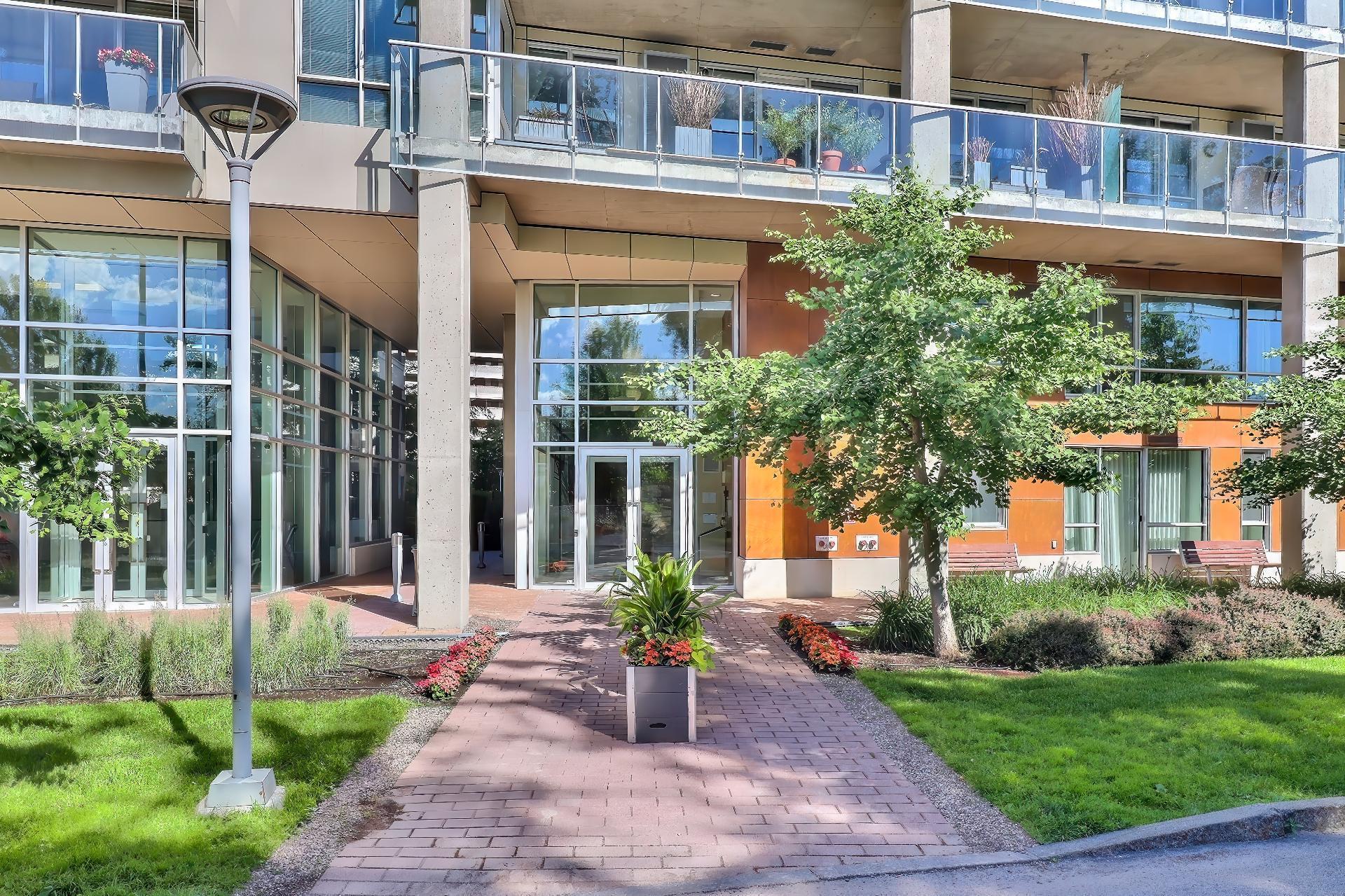 Photo - Entrée extérieure