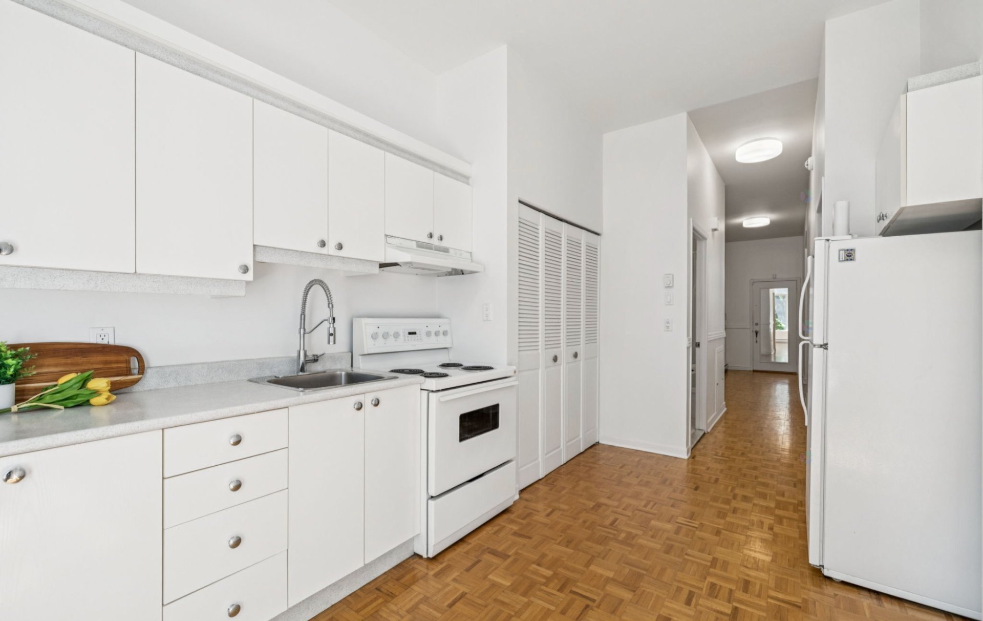 Photo - Kitchen