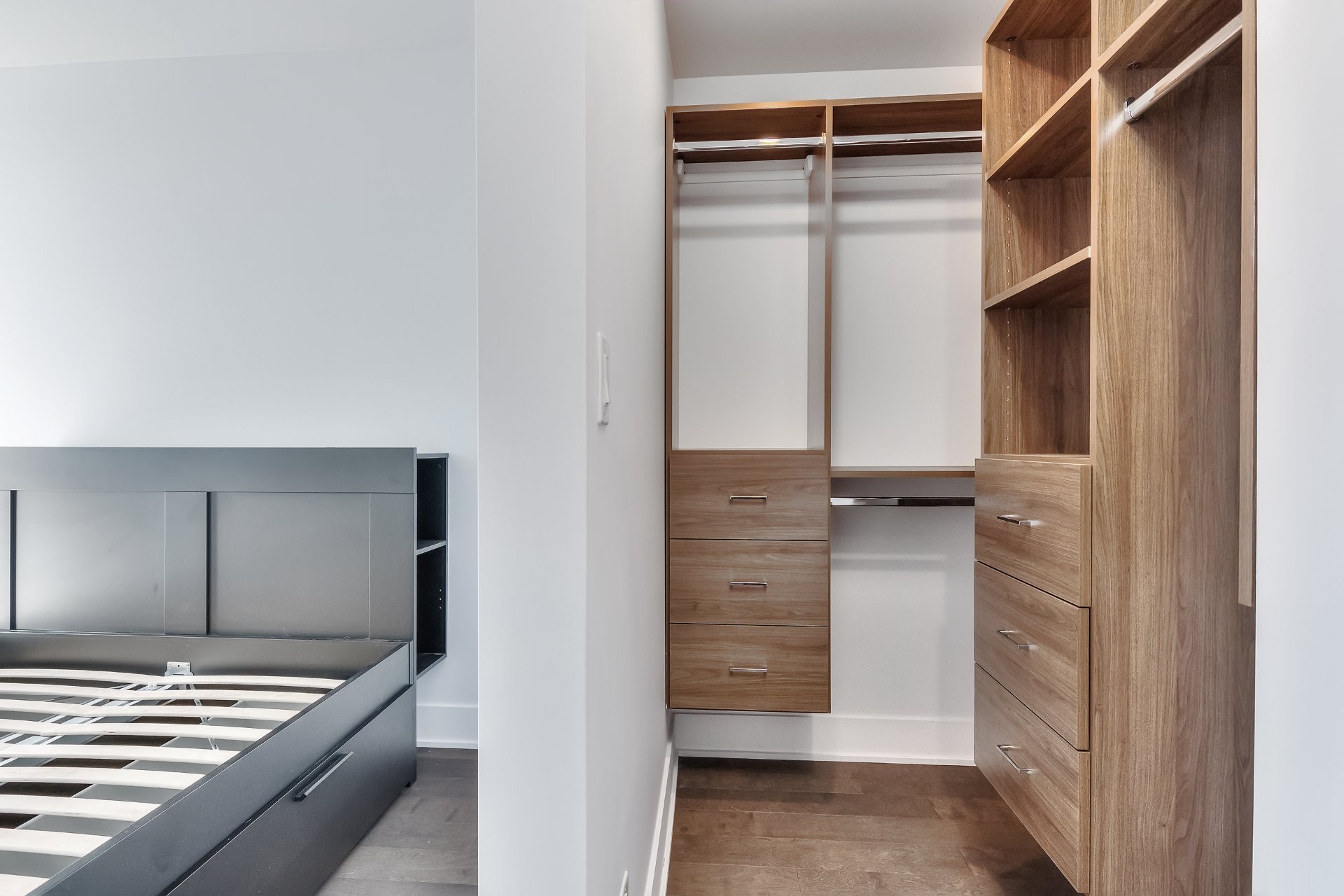 Photo - Penderie (Walk-in)