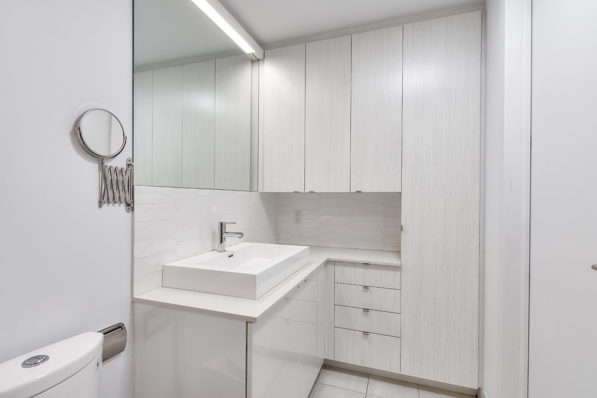 Photo - Salle de bains attenante à la CCP