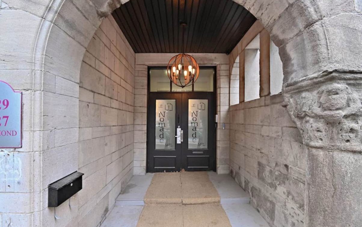 Photo - Exterior entrance