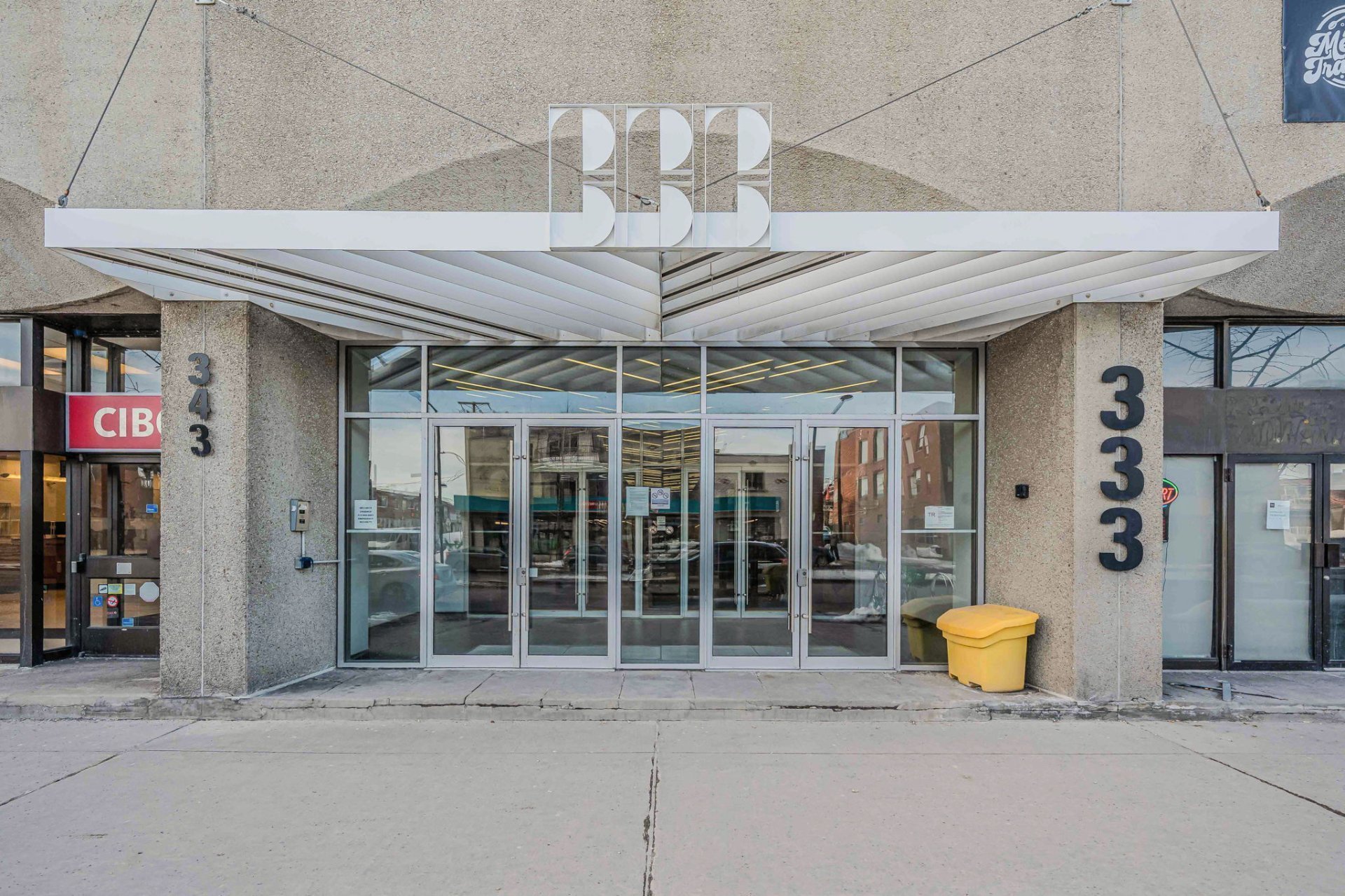 Photo - Frontage