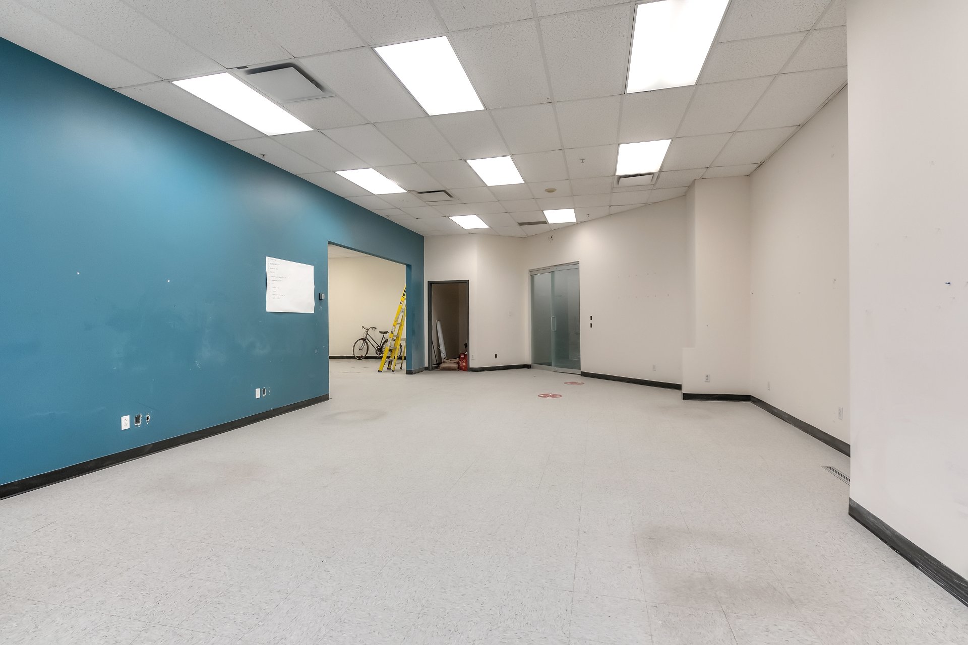 Photo - Office