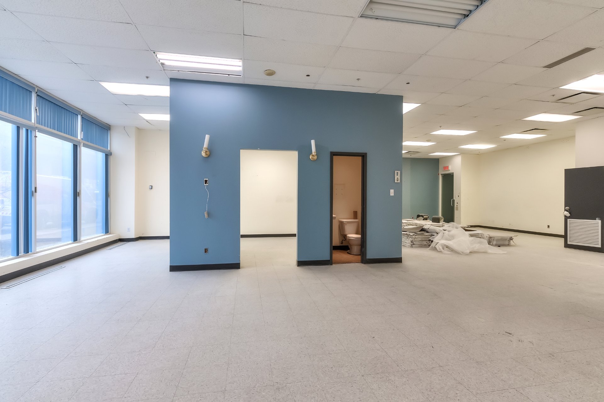 Photo - Office
