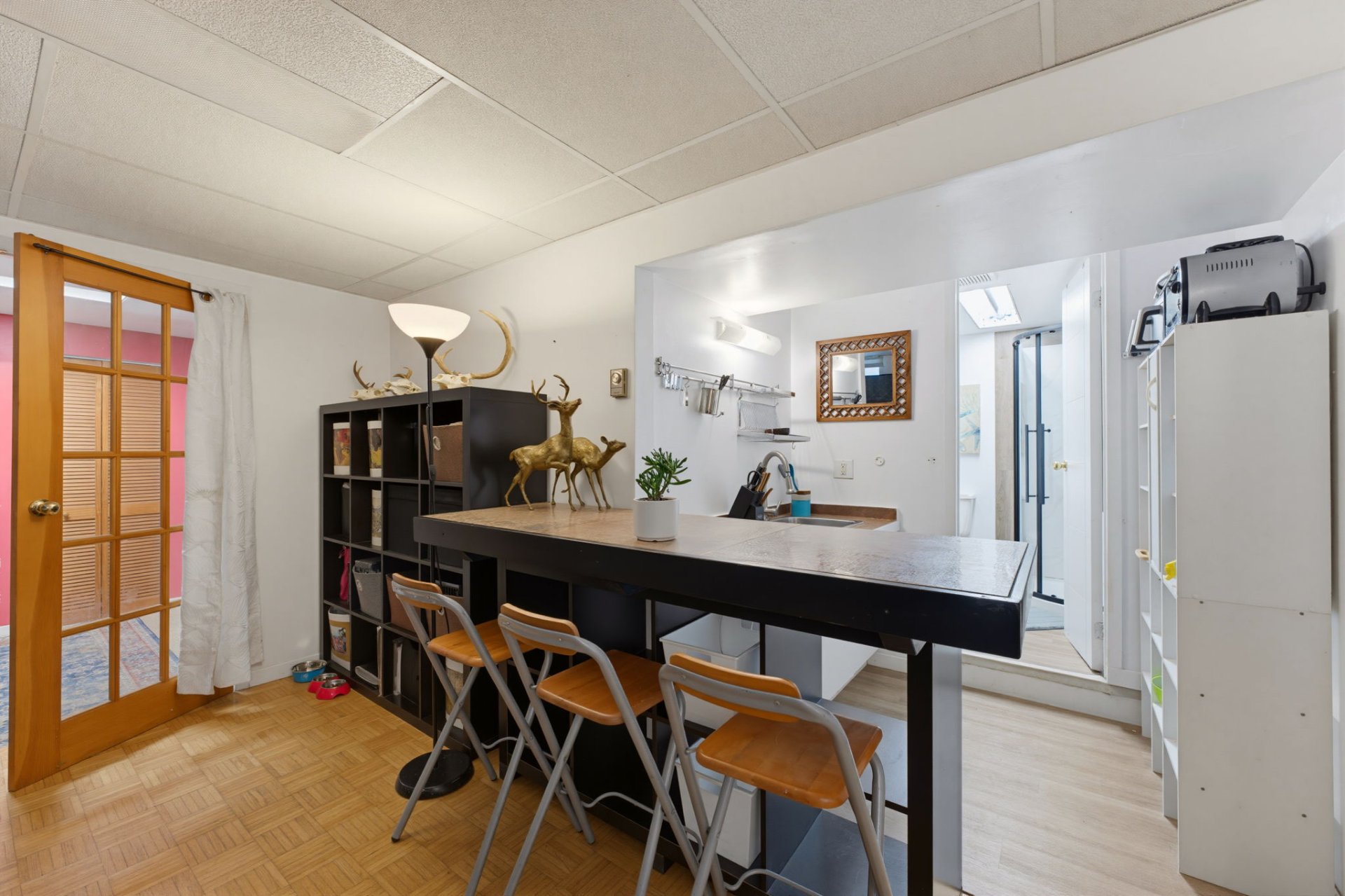 Photo - Kitchen