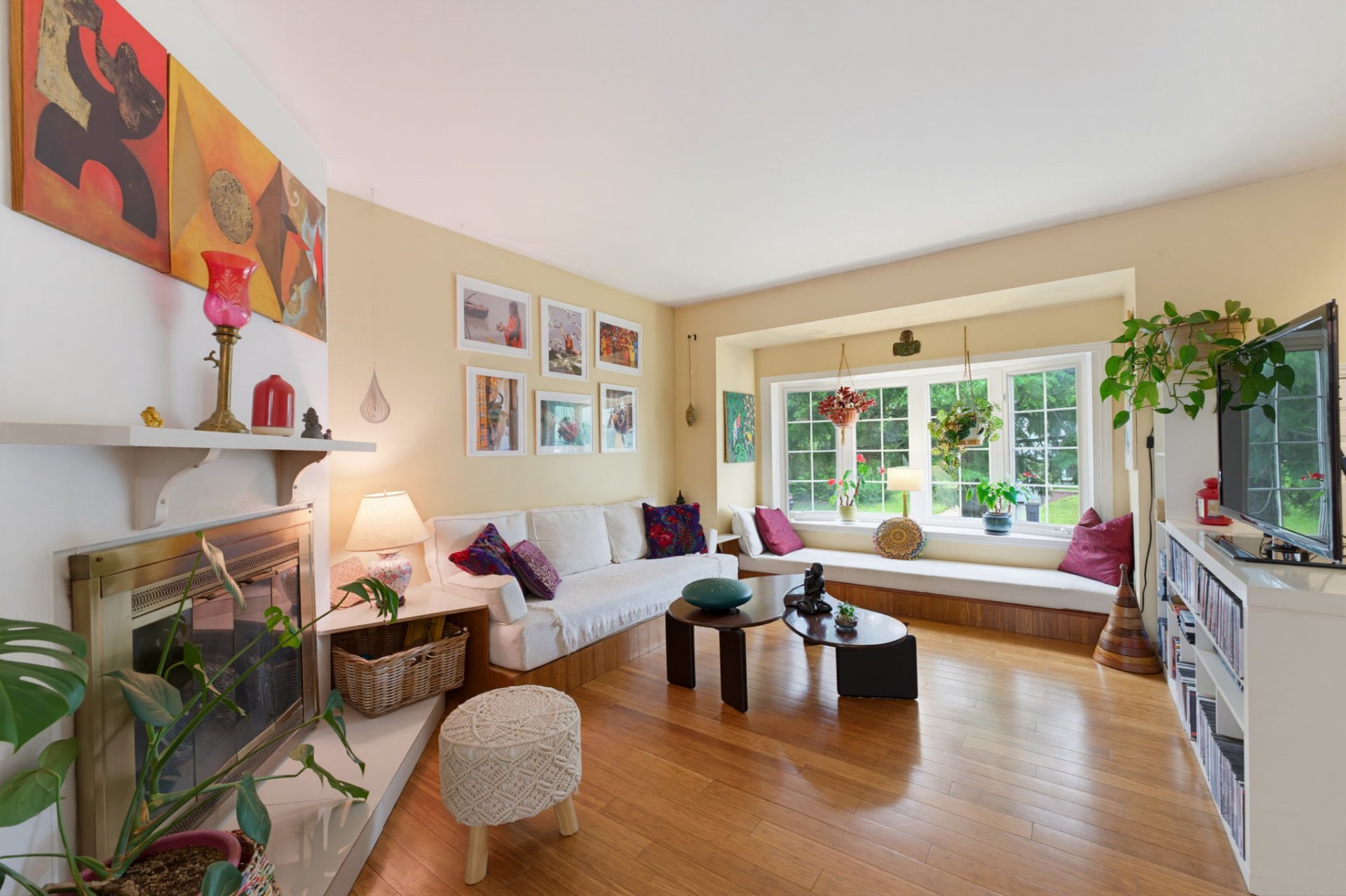 Photo - Living room