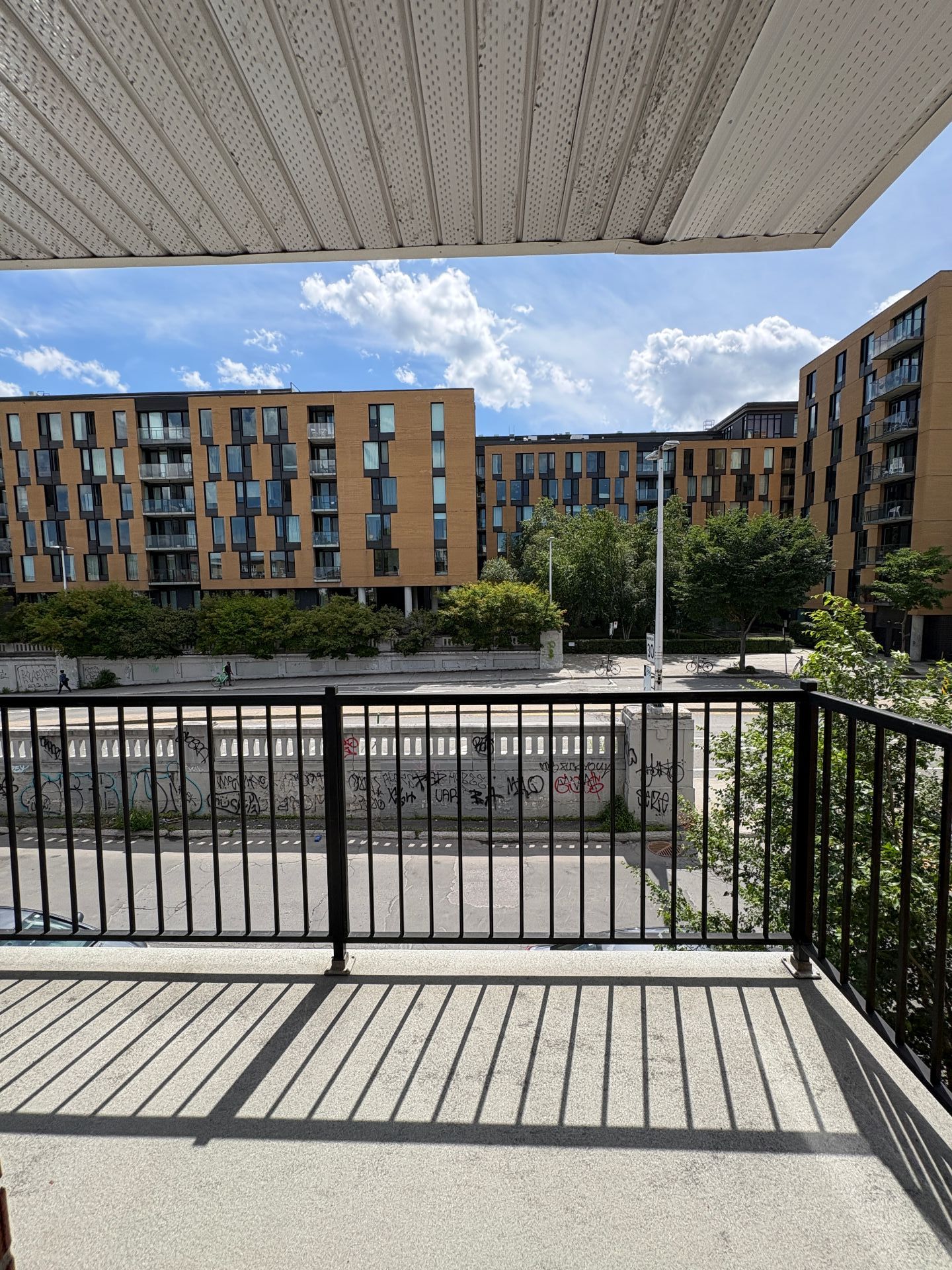 Photo - Balcon