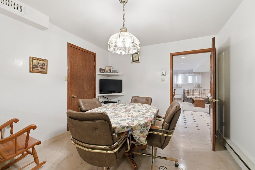 Photo - Salle à manger