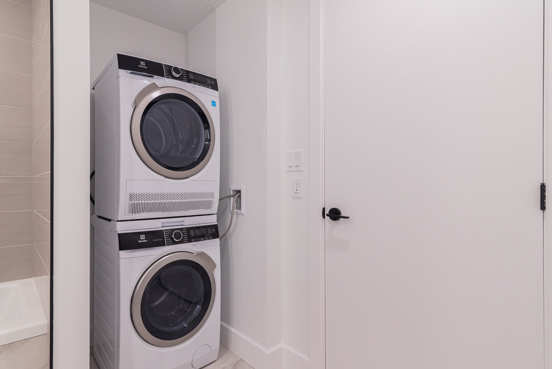 Photo - Laundry room