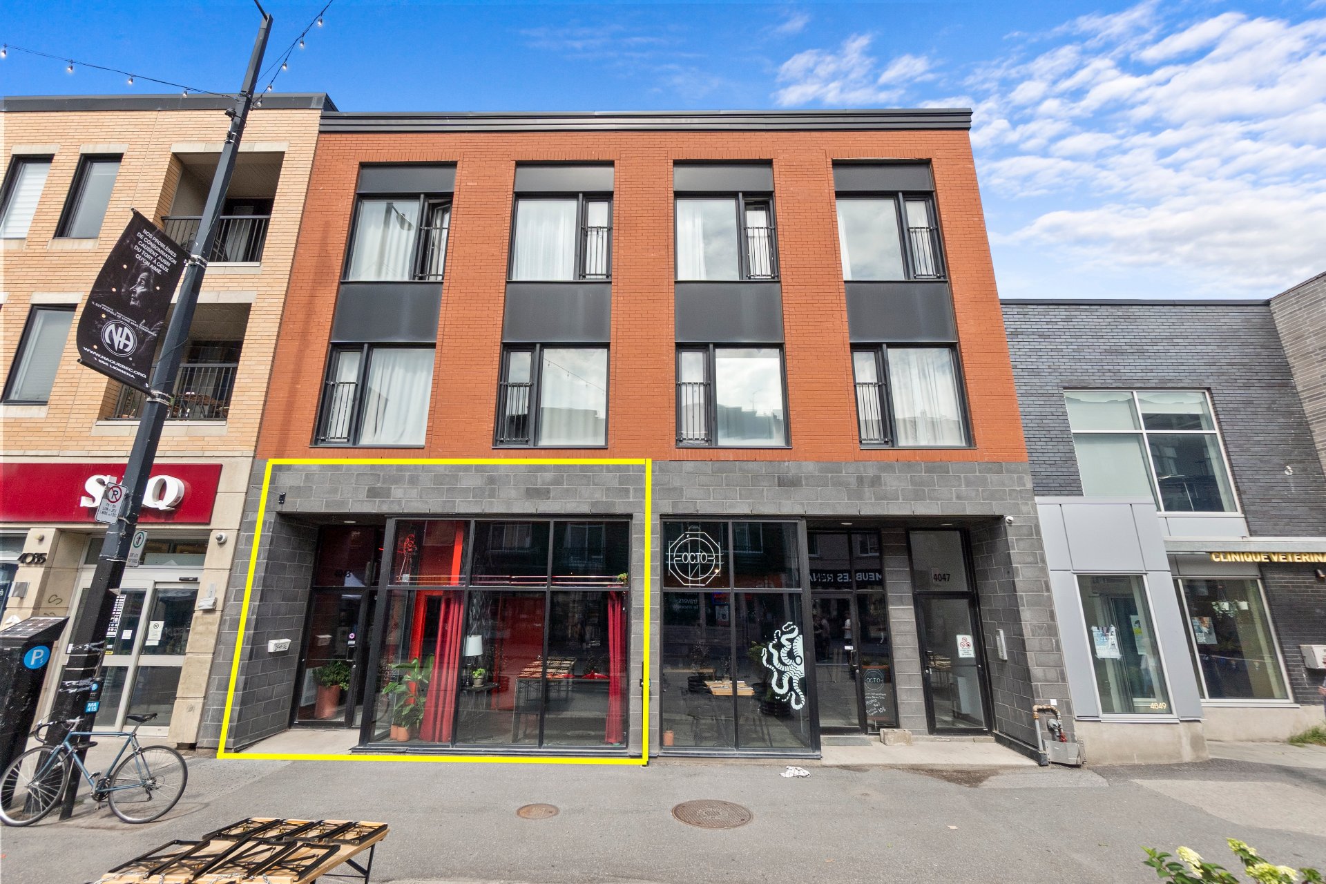 Photo - Frontage