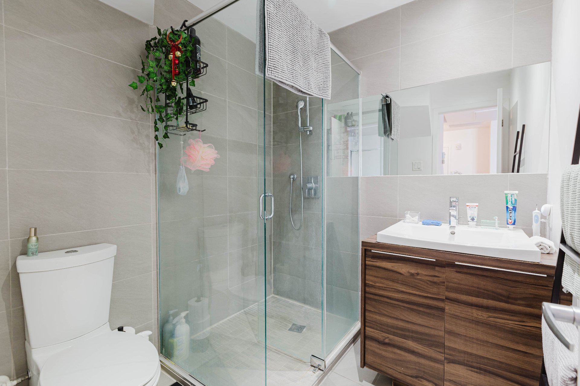 Photo - Bathroom