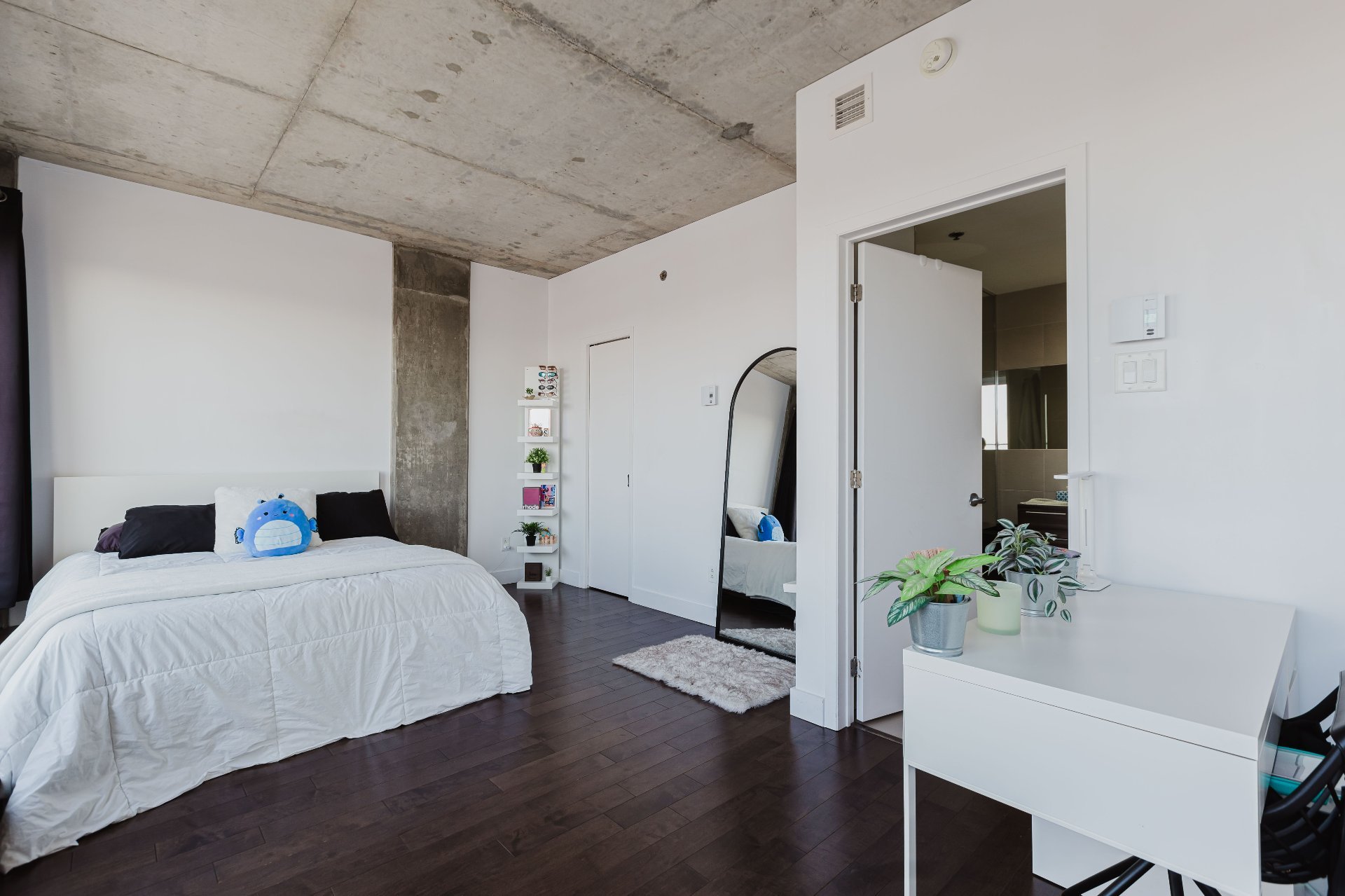 Photo - Bedroom