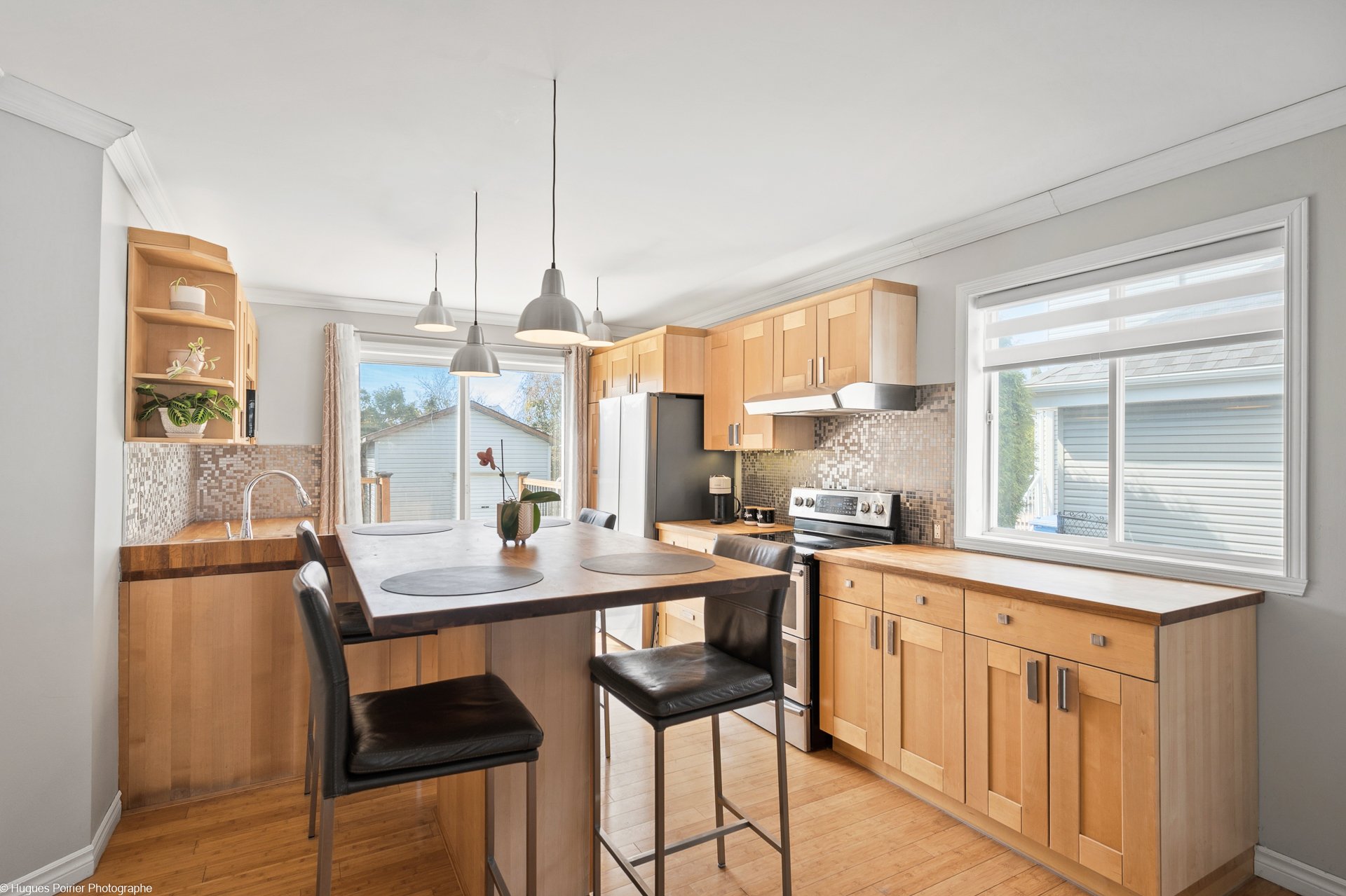 Photo - Kitchen