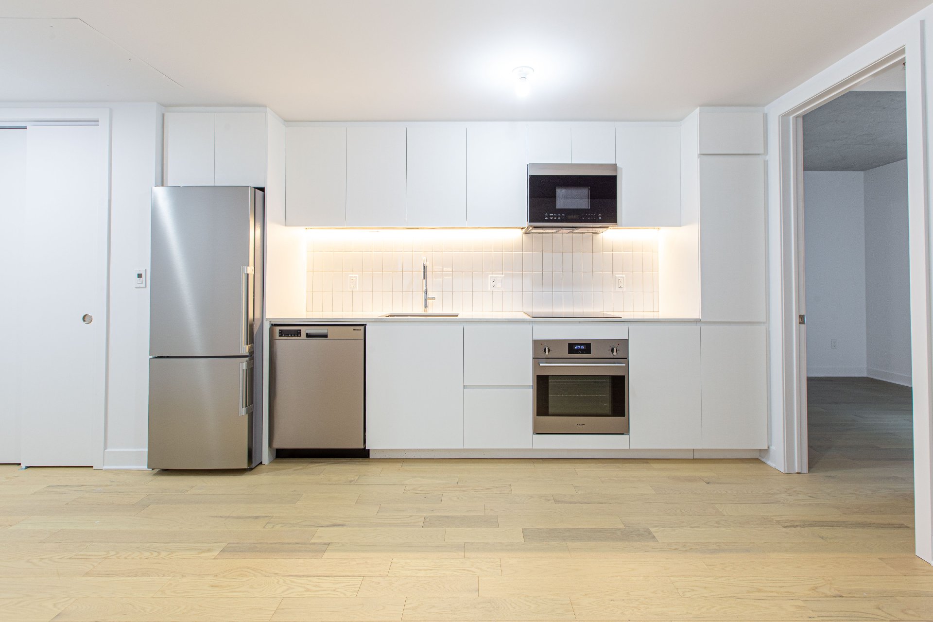 Photo - Kitchen