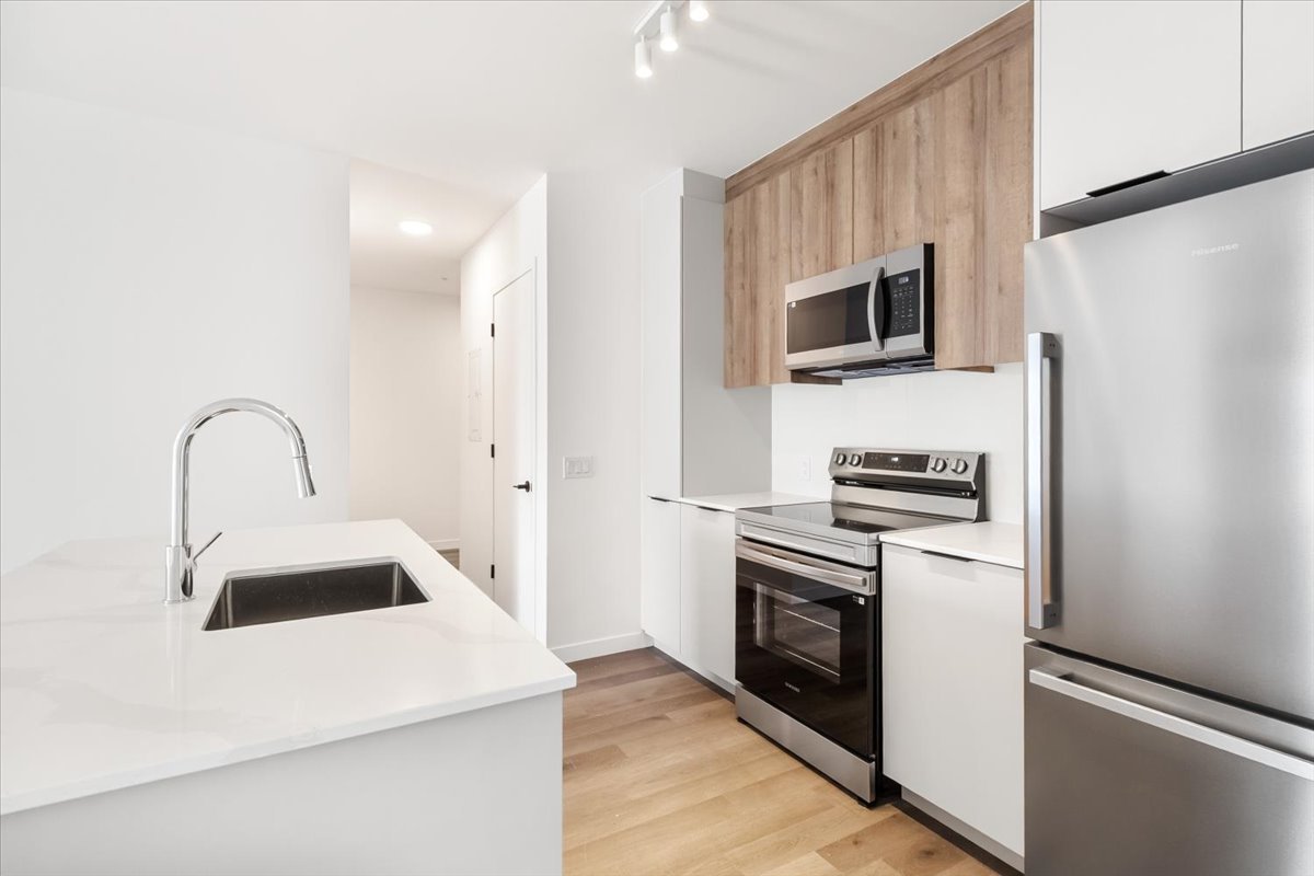Photo - Kitchen