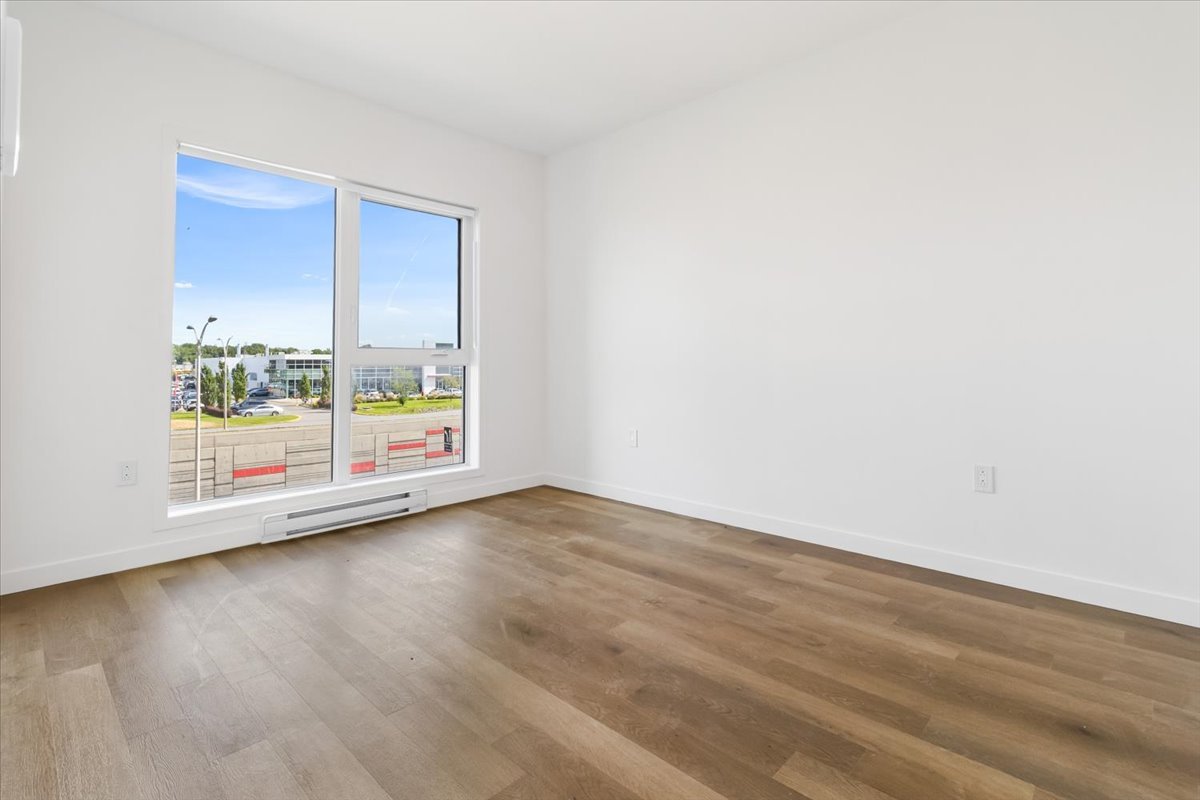 Photo - Bedroom