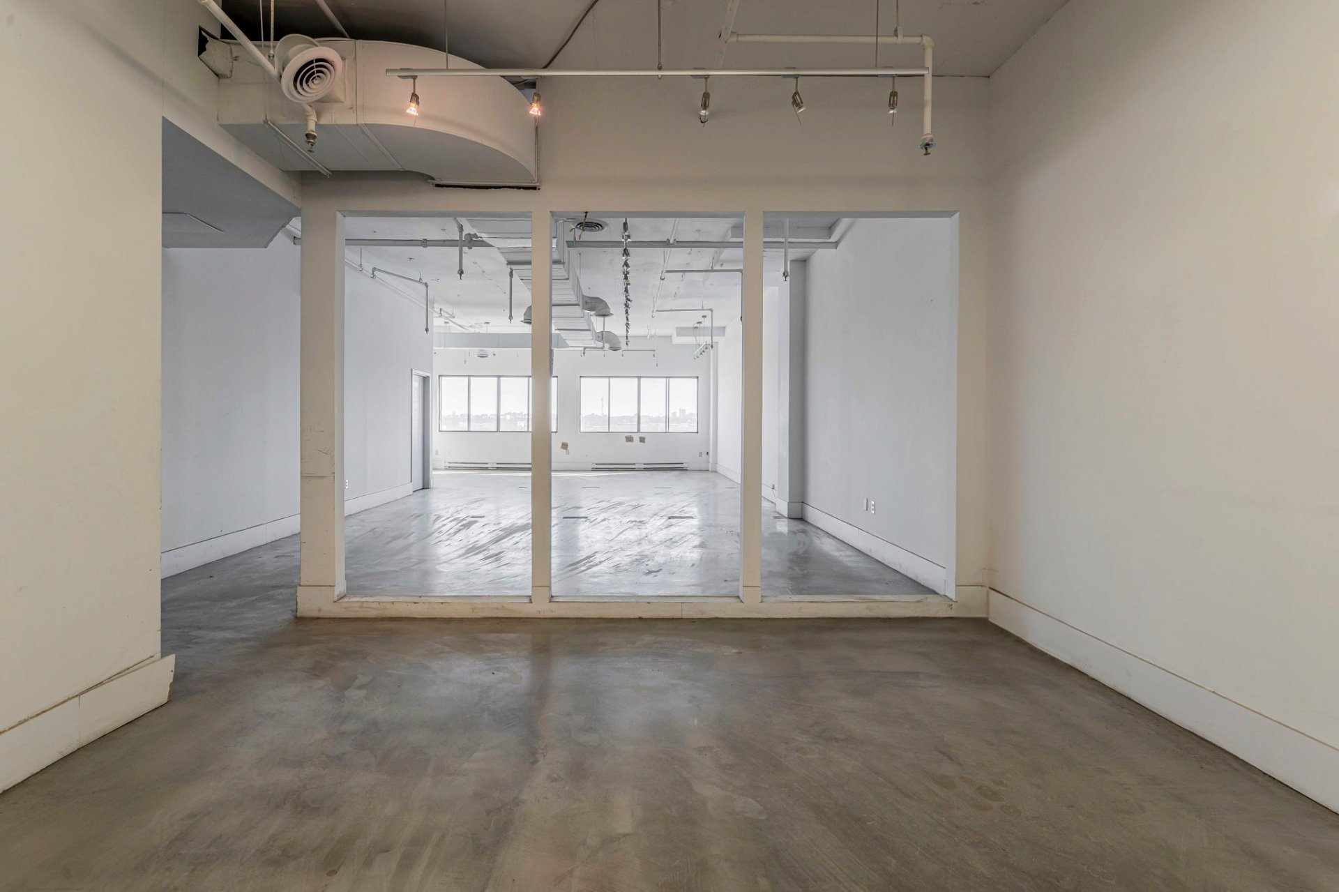 Photo - Reception Area