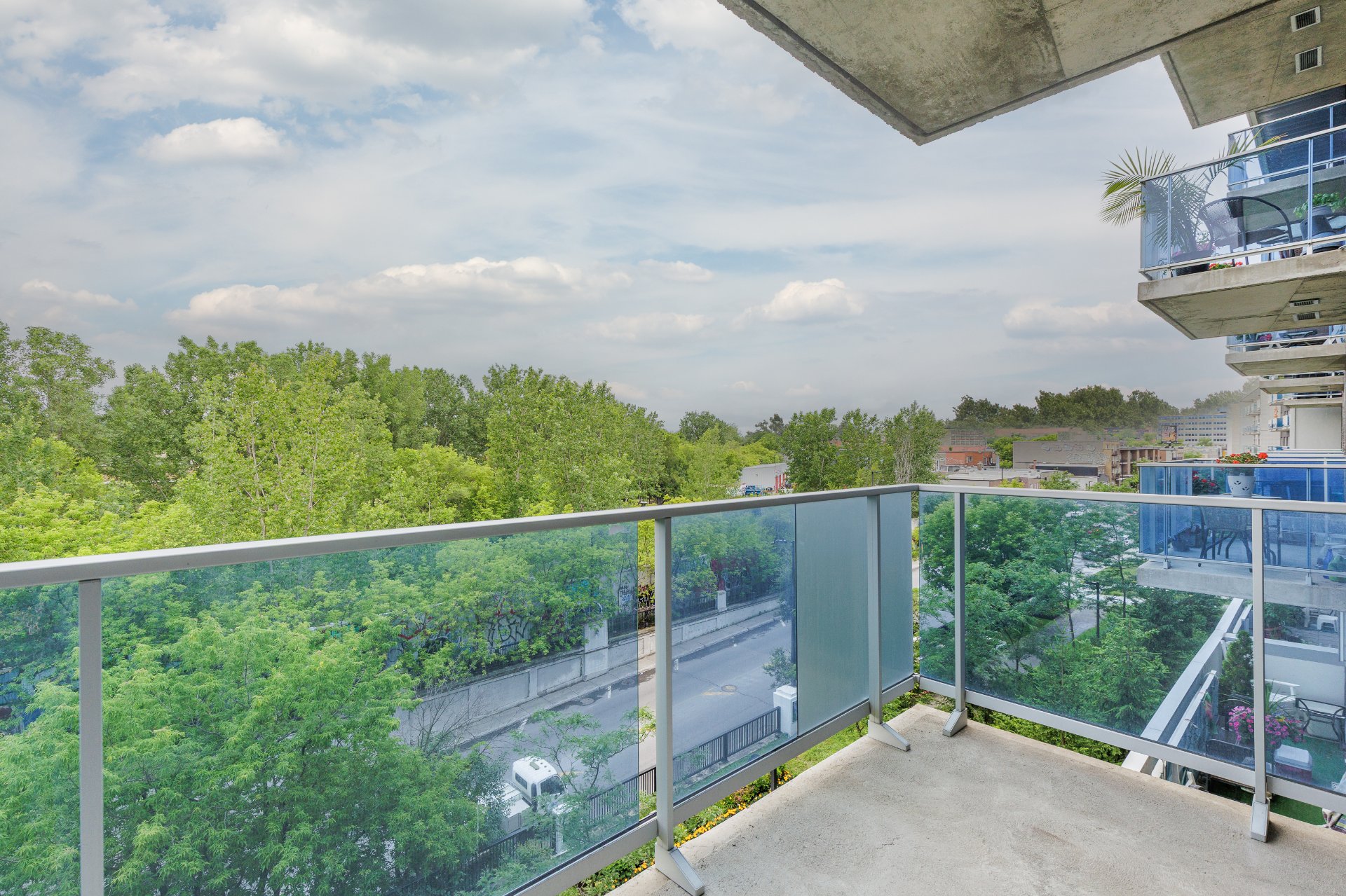Photo - Balcon