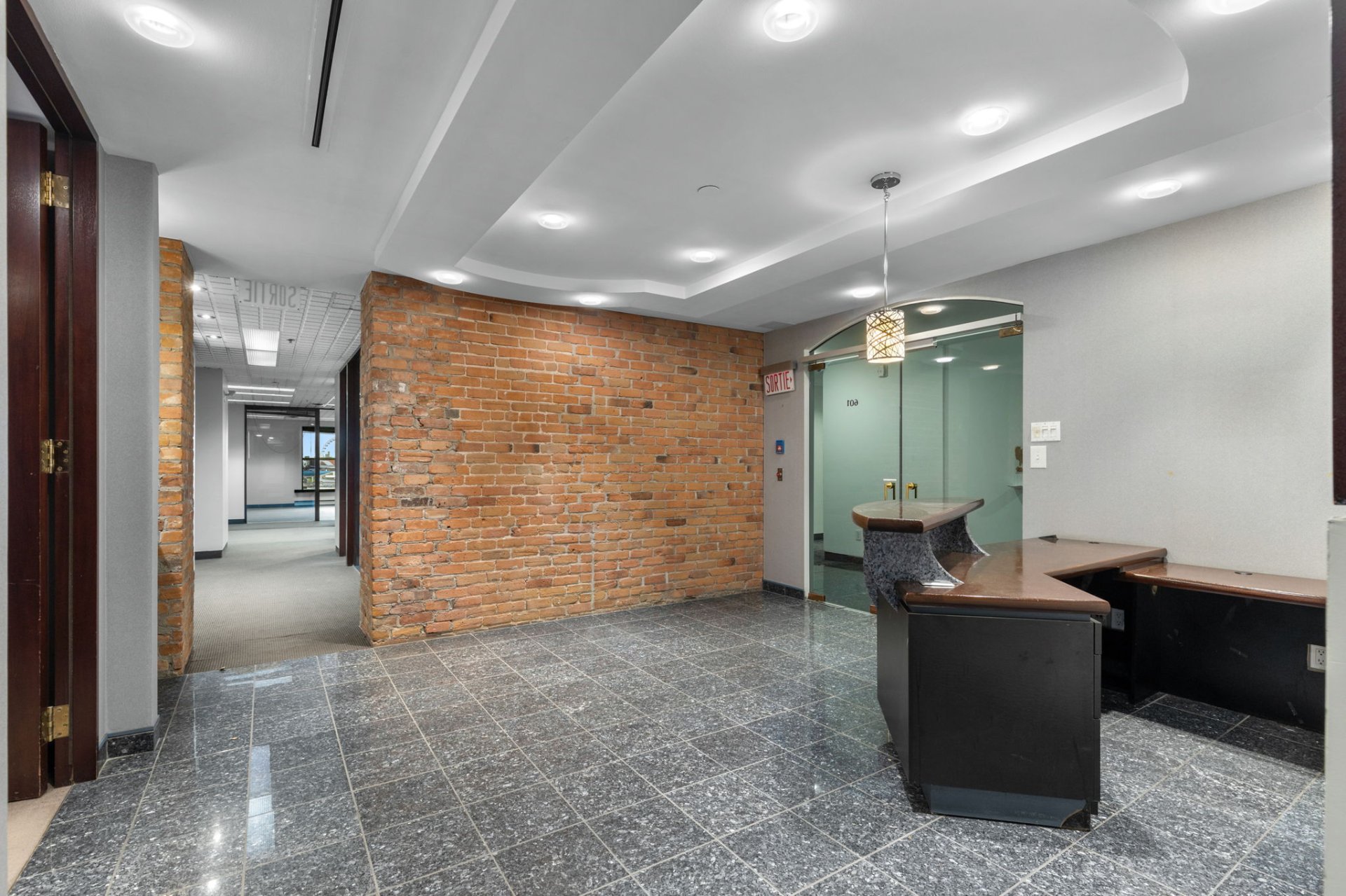 Photo - Reception Area