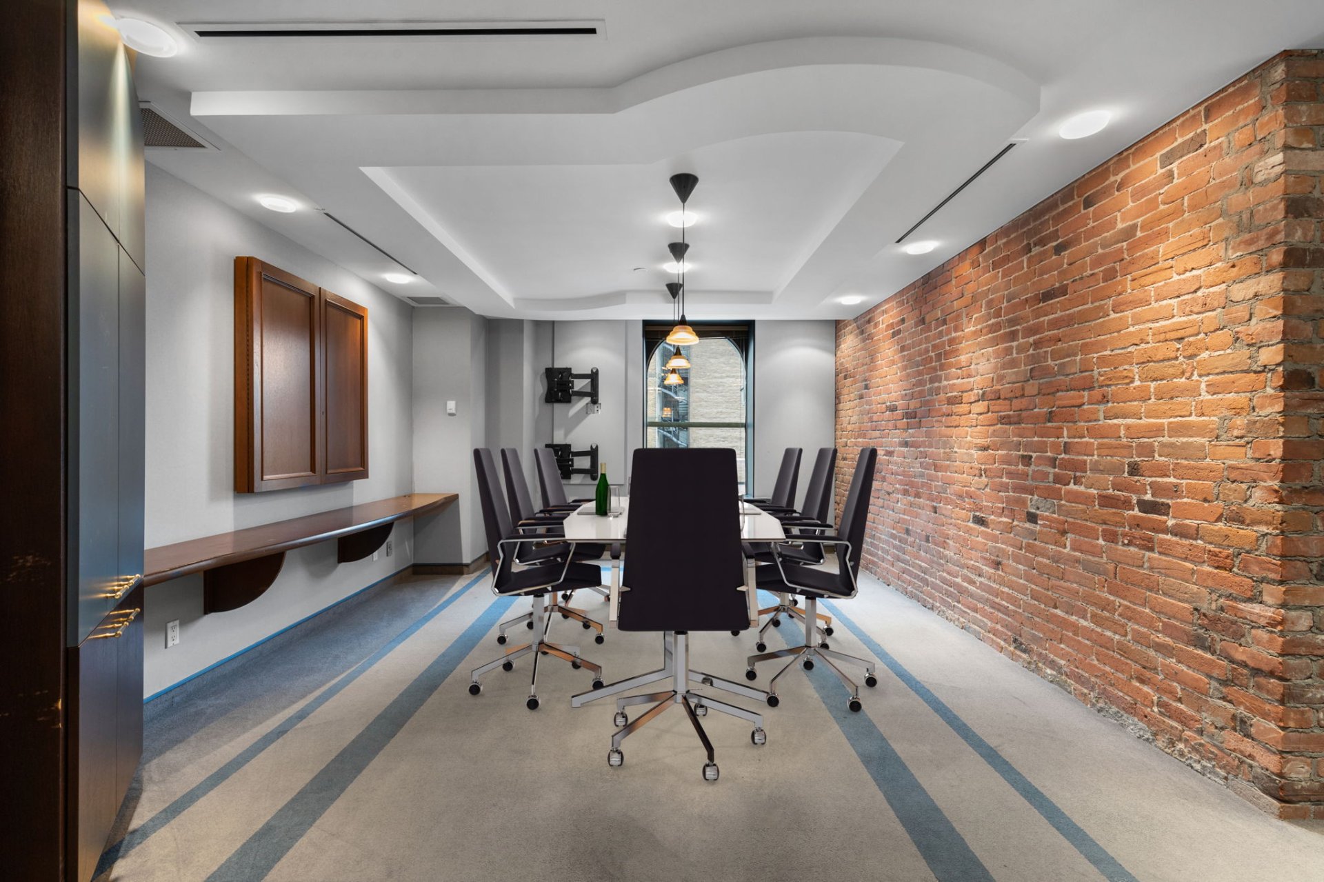 Photo - Conference room