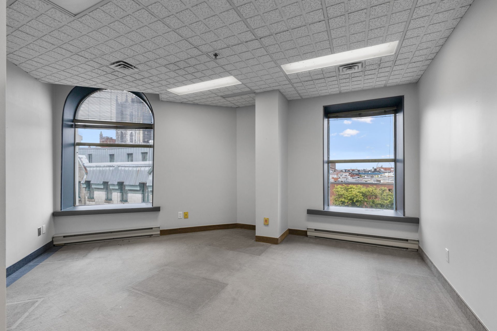 Photo - Office