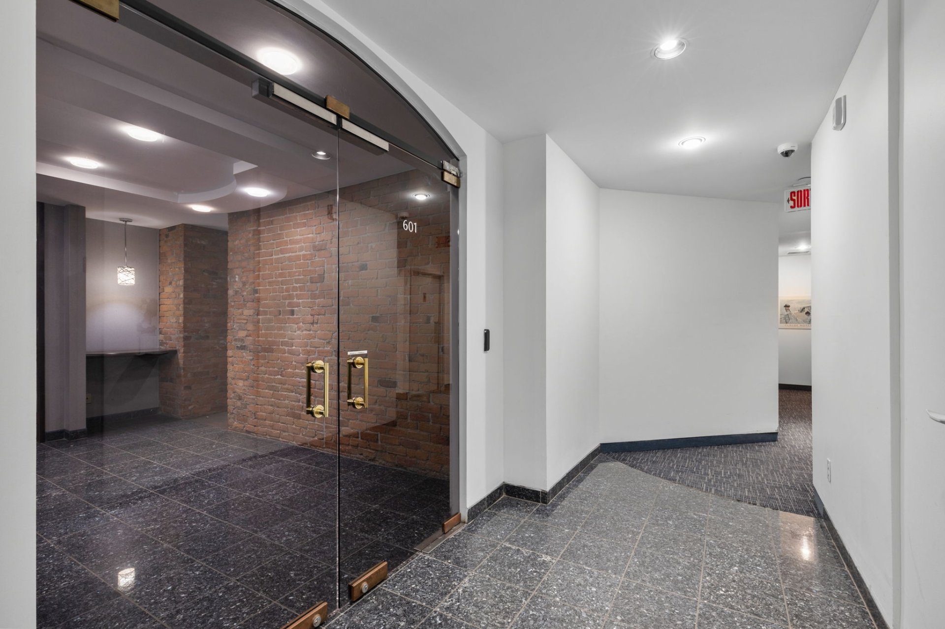 Photo - Reception Area