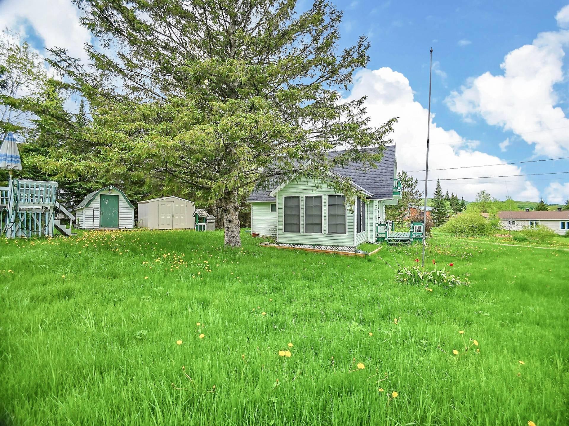 Photo - Overall View