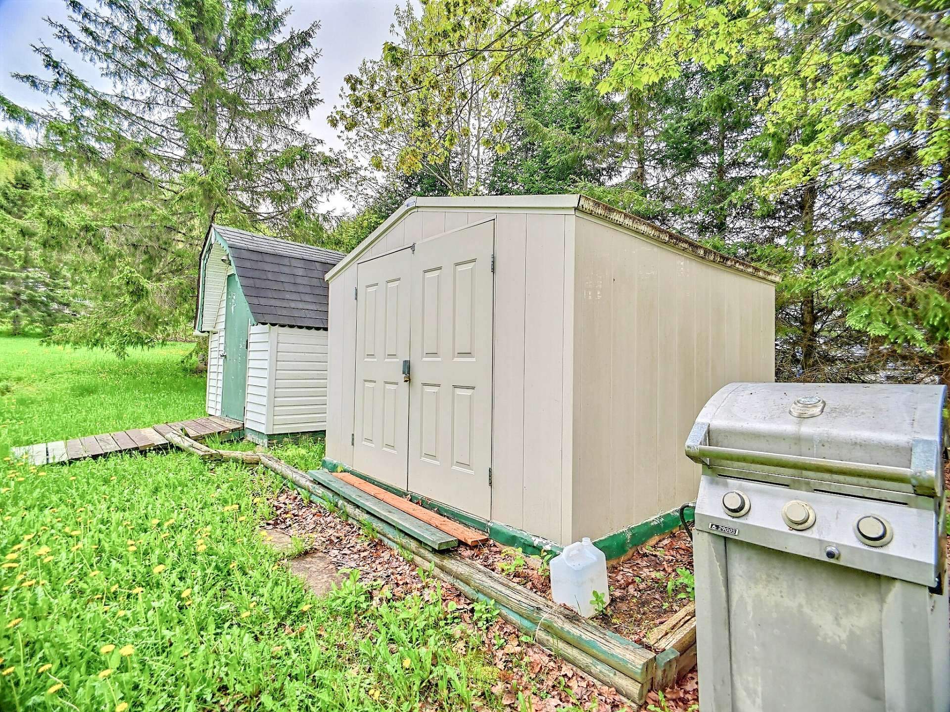 Photo - Shed