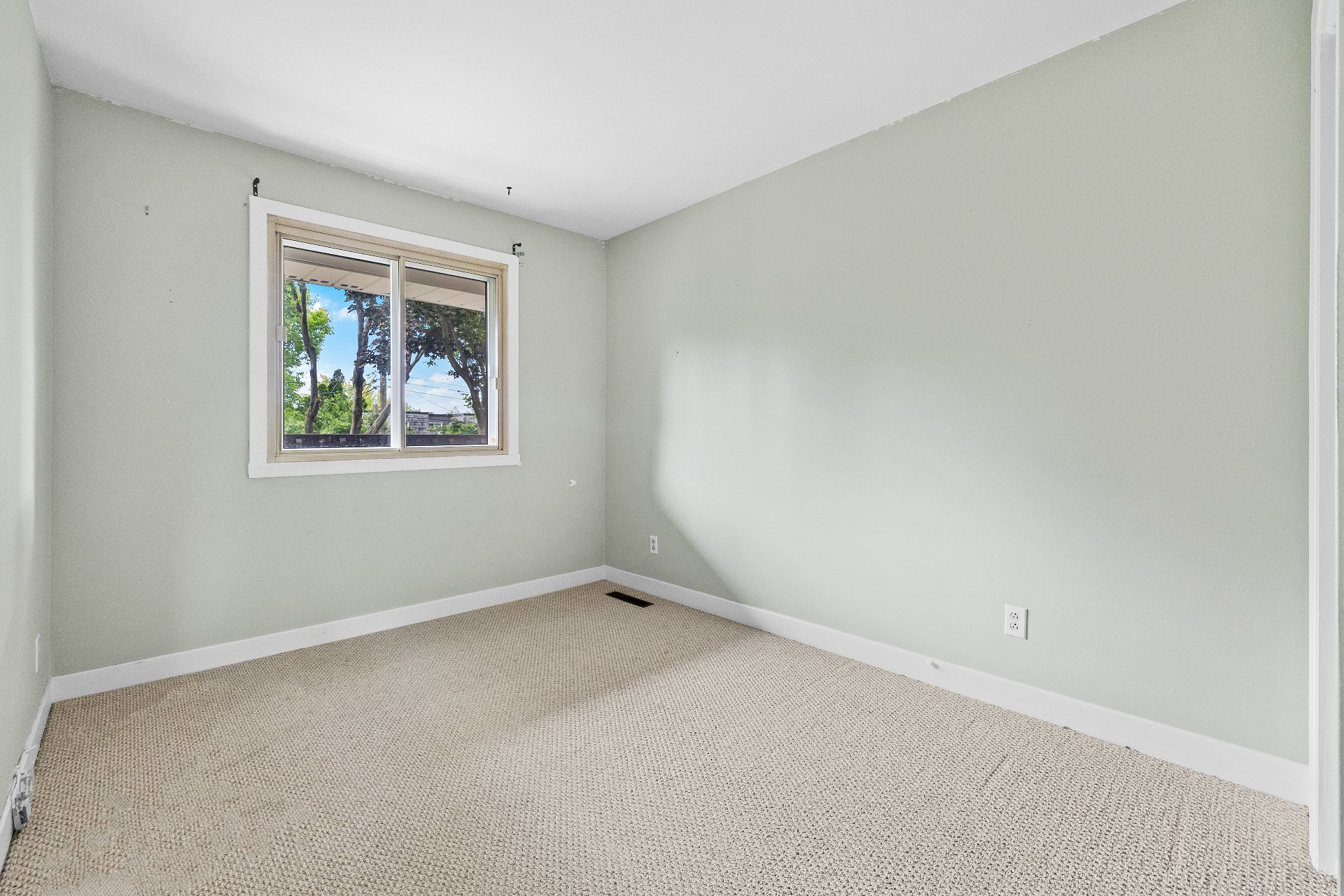 Photo - Bedroom