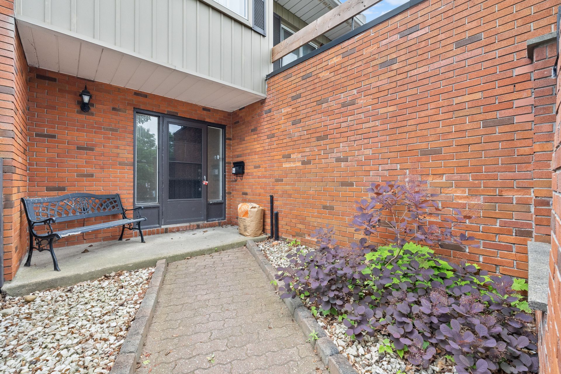 Photo - Exterior entrance