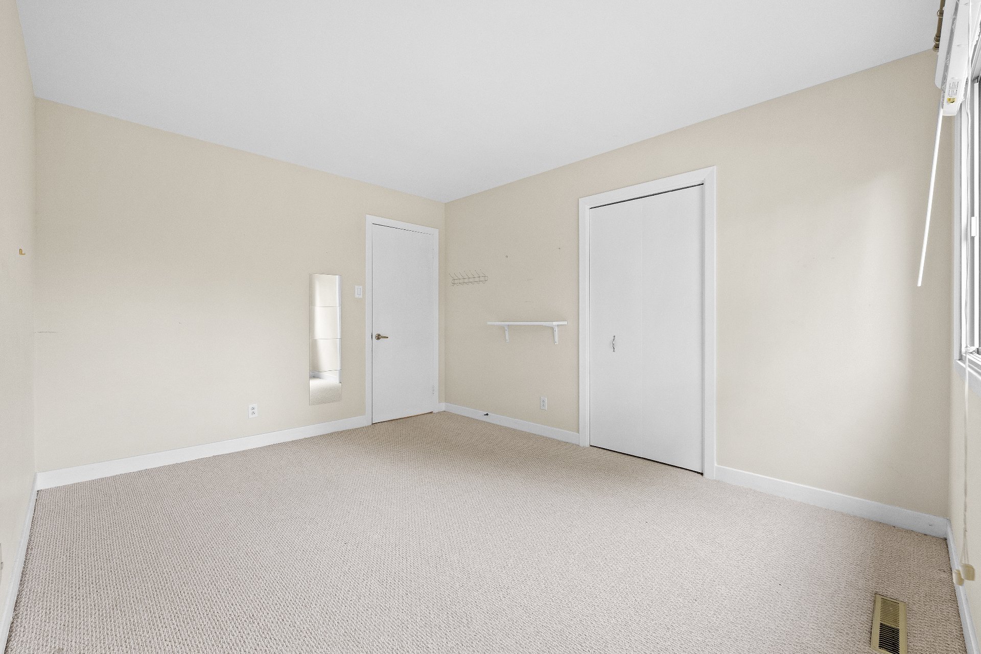 Photo - Bedroom