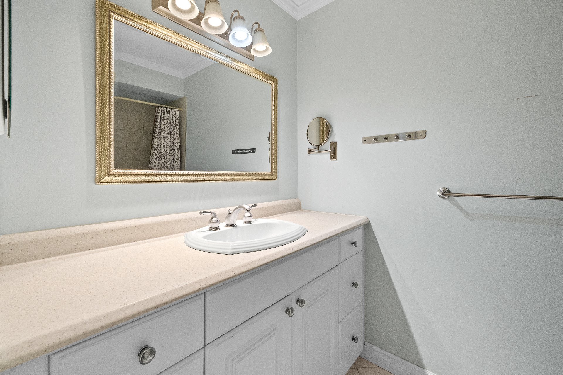 Photo - Bathroom