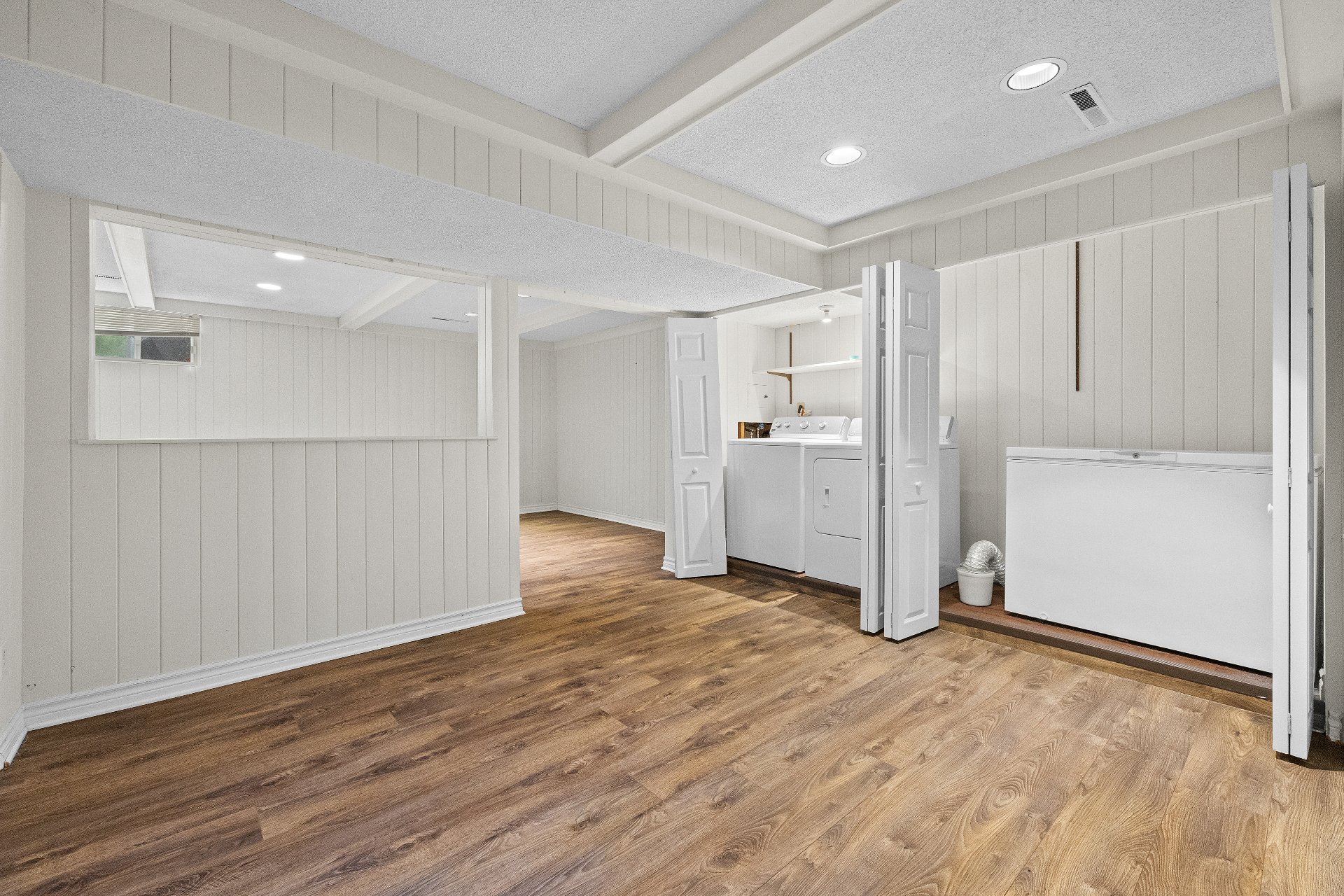 Photo - Basement