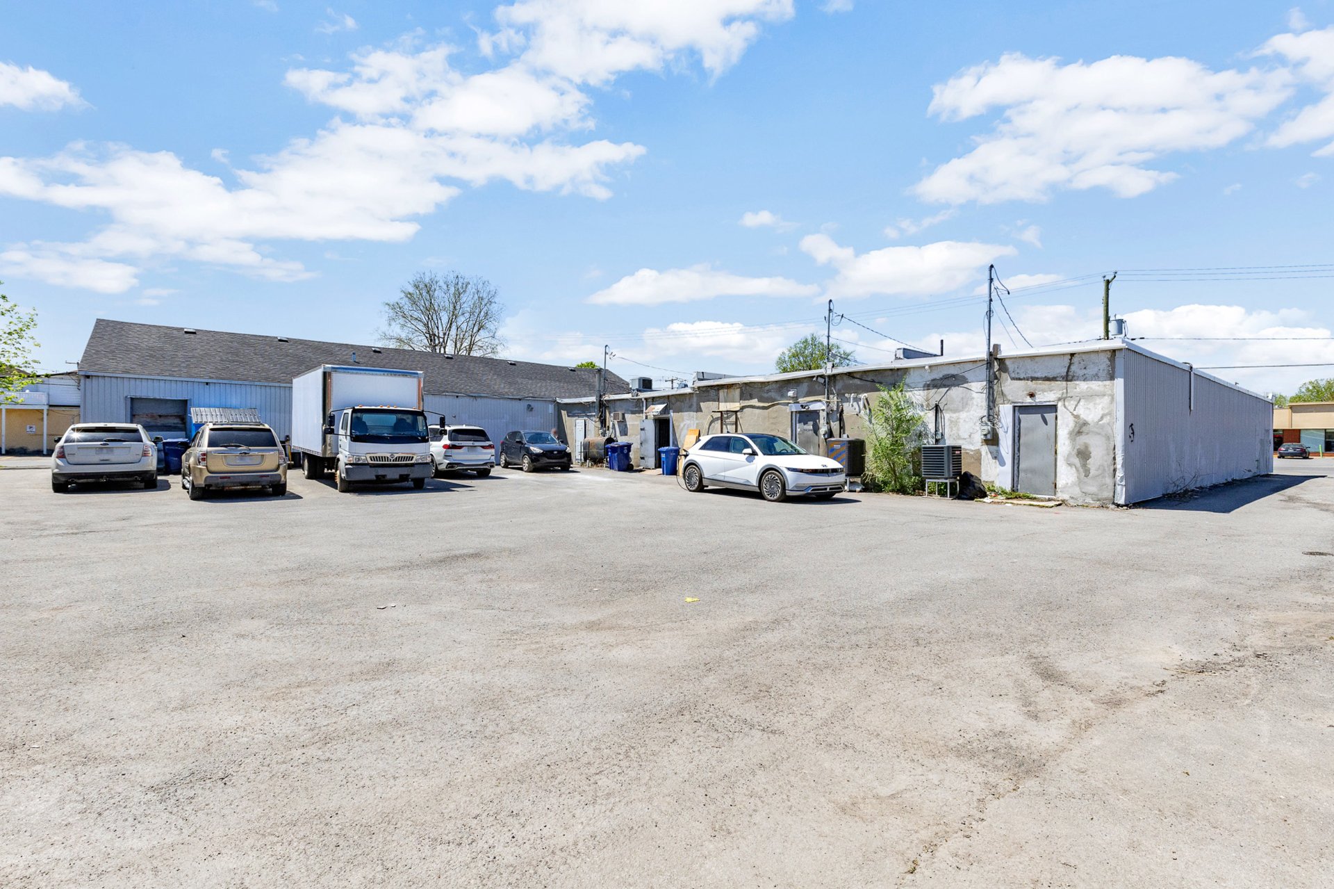 Photo - Parking