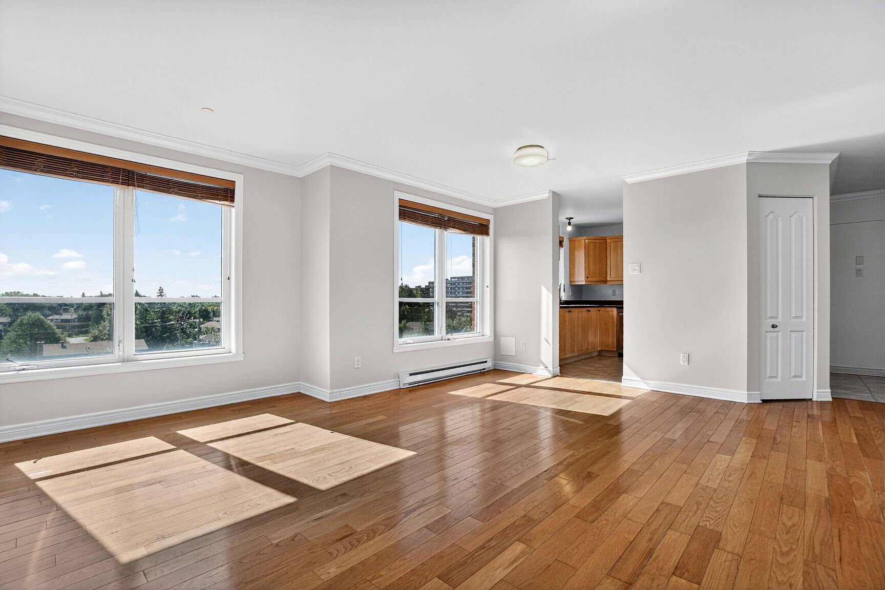 Photo - Dining room
