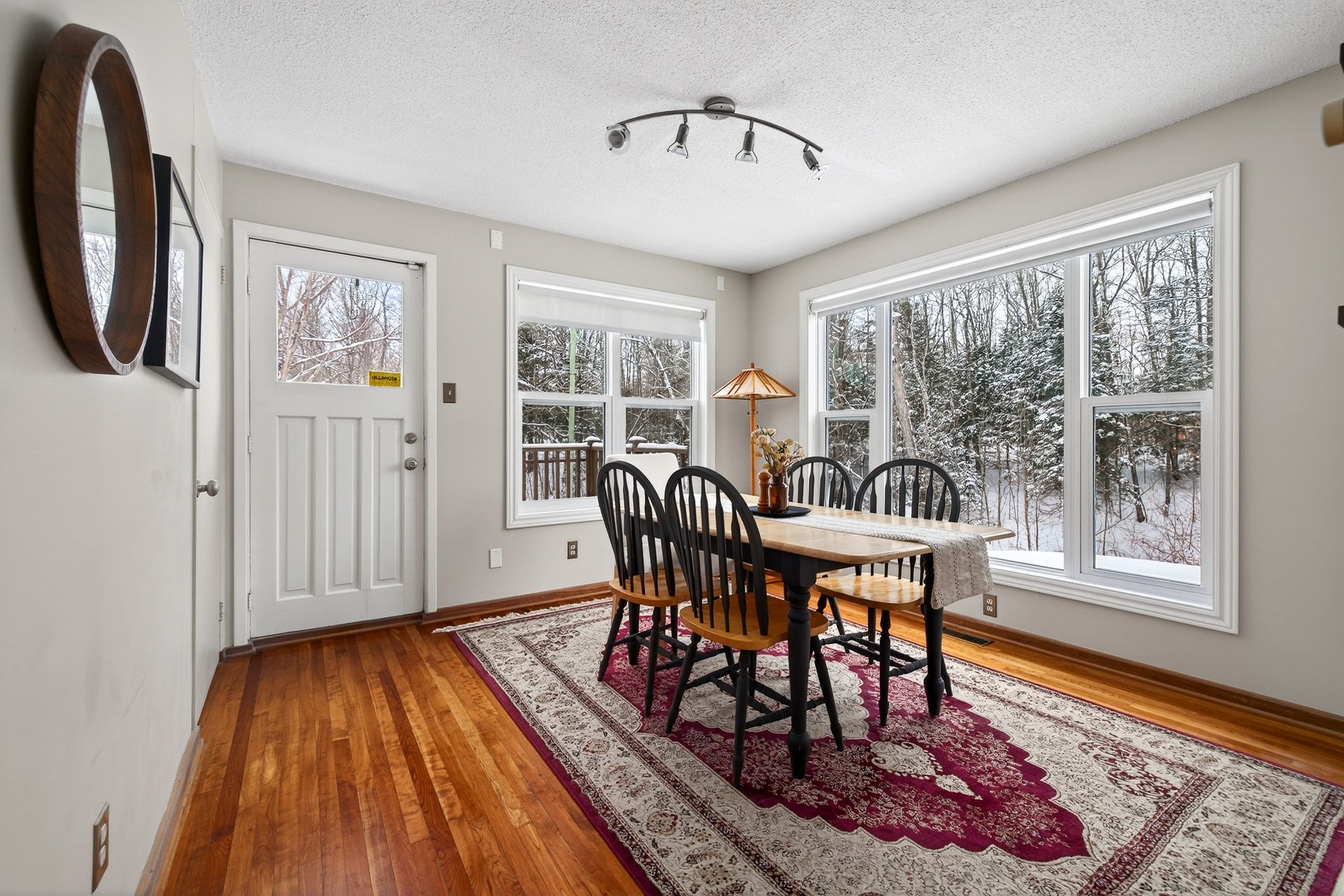 Photo - Salle à manger