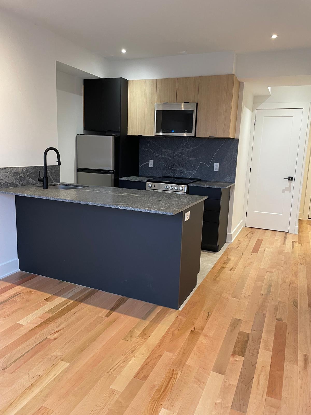 Photo - Kitchen
