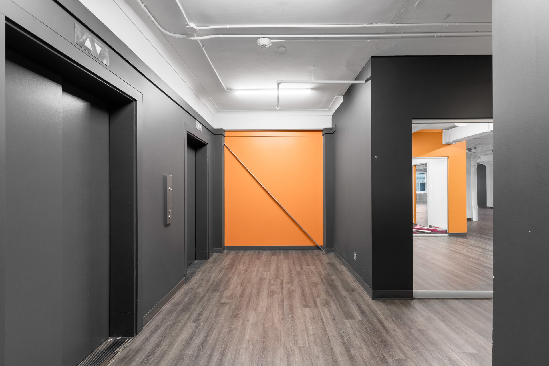 Photo - Hallway