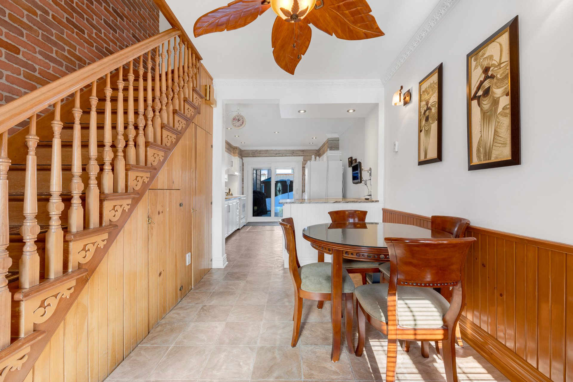 Photo - Salle à manger