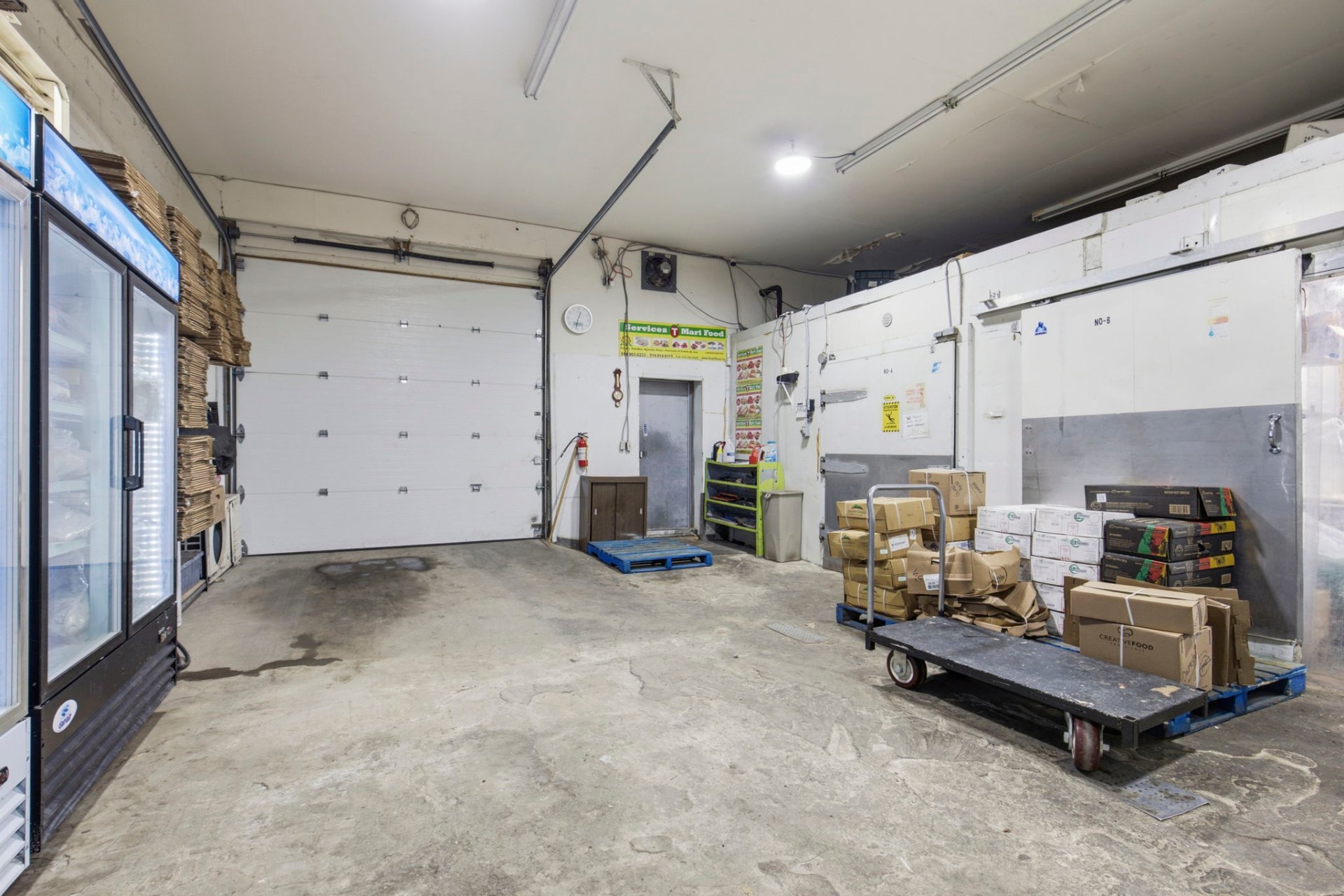 Photo - Garage