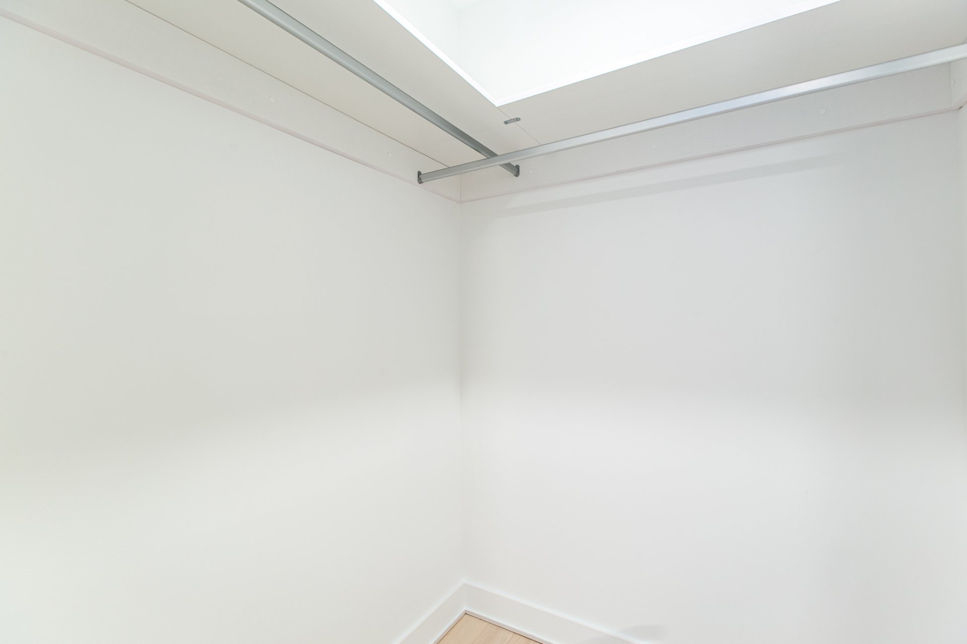 Photo - Penderie (Walk-in)