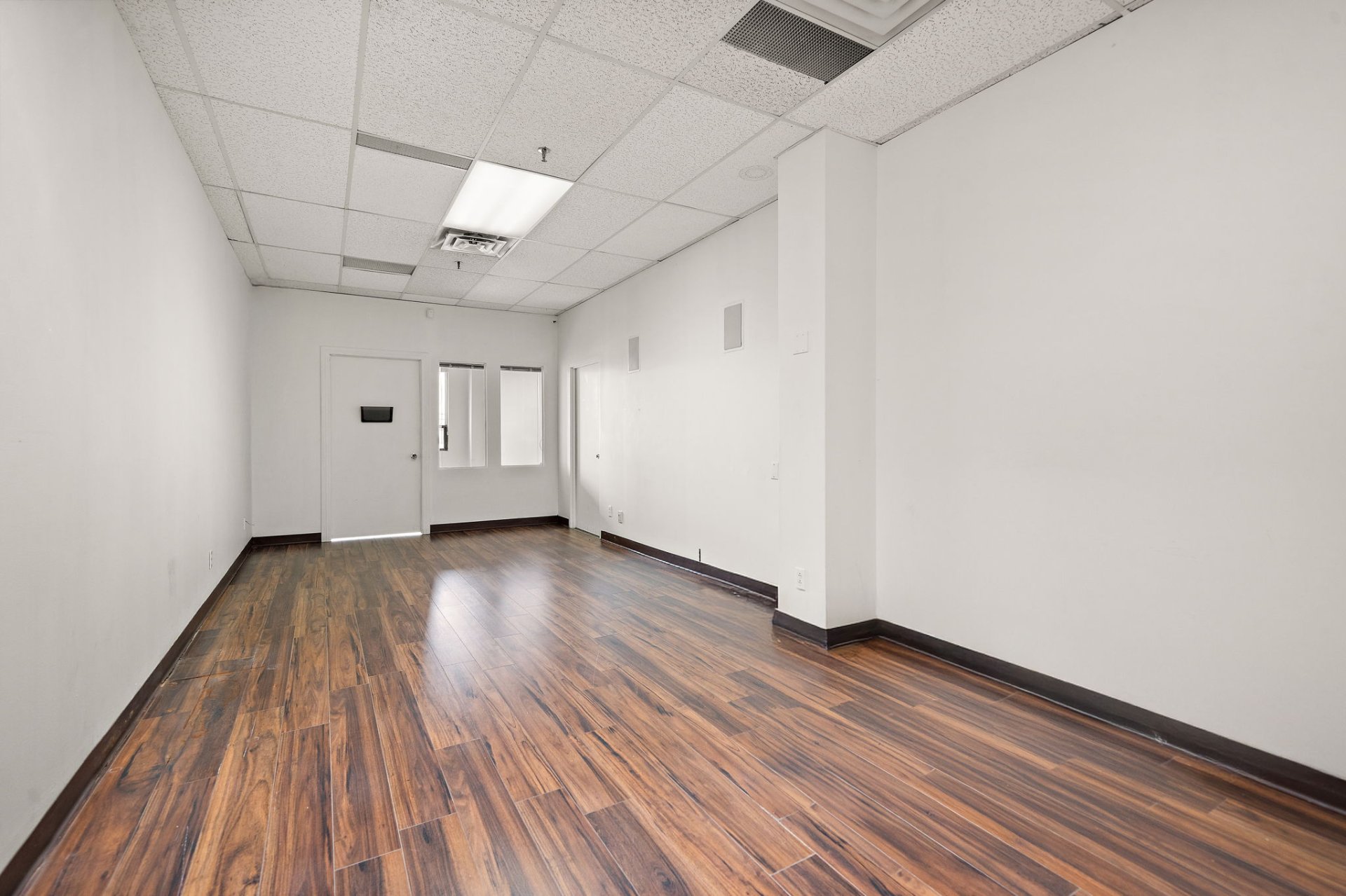 Photo - Interior