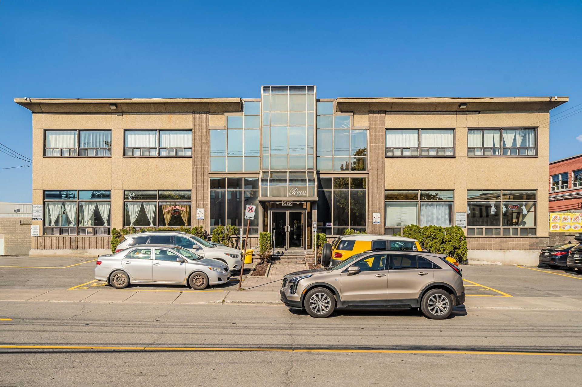 Photo - Frontage
