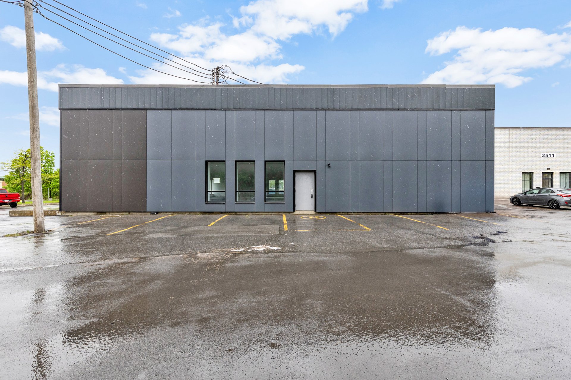 Photo - Frontage