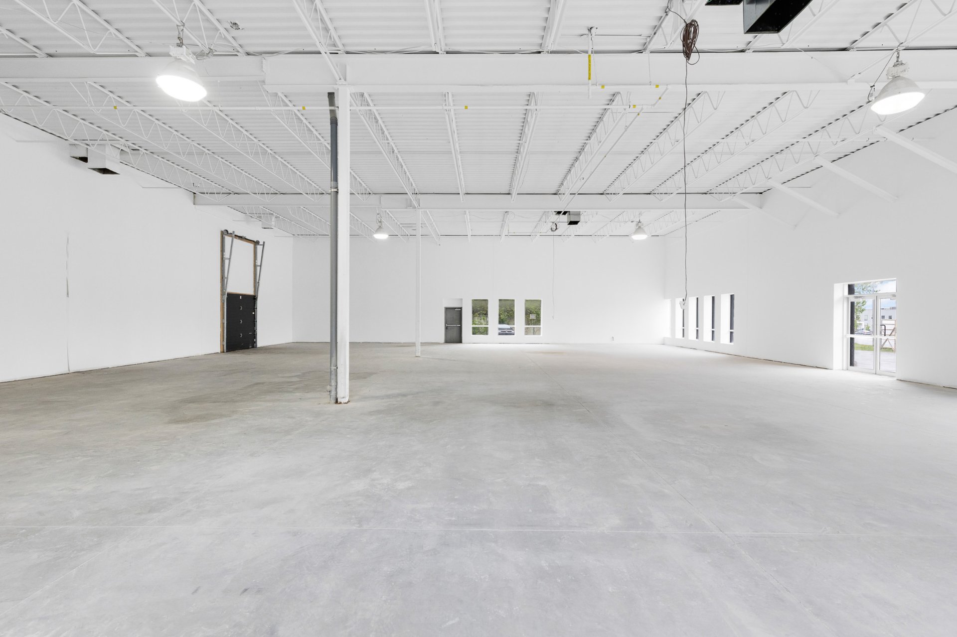 Photo - Interior