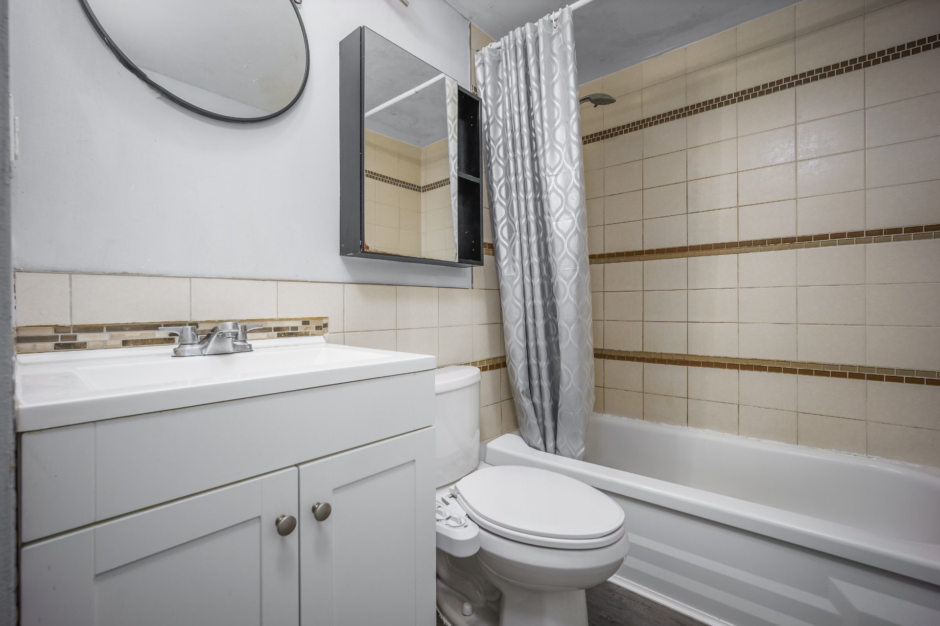 Photo - Bathroom
