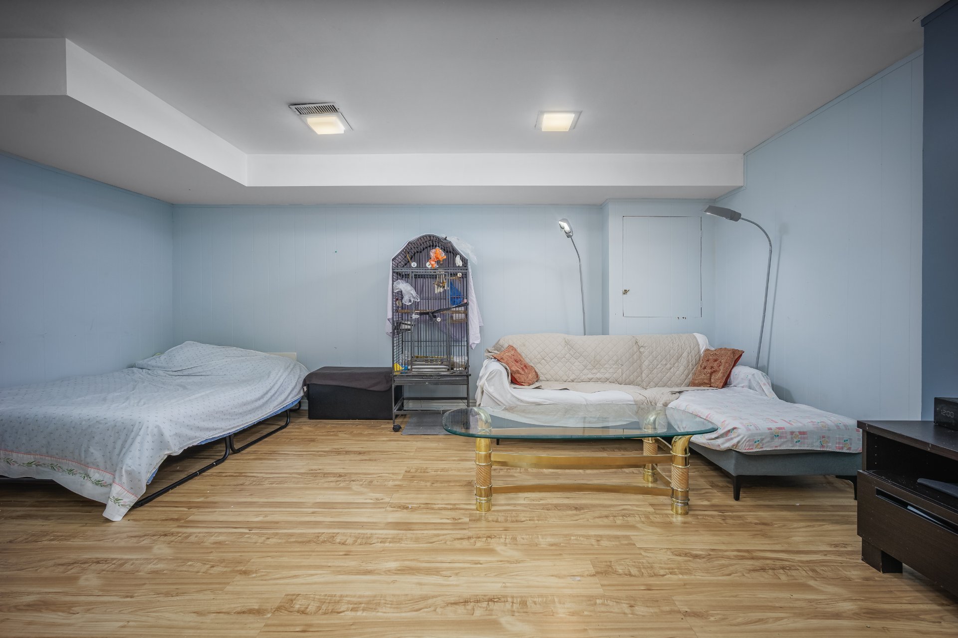 Photo - Family room