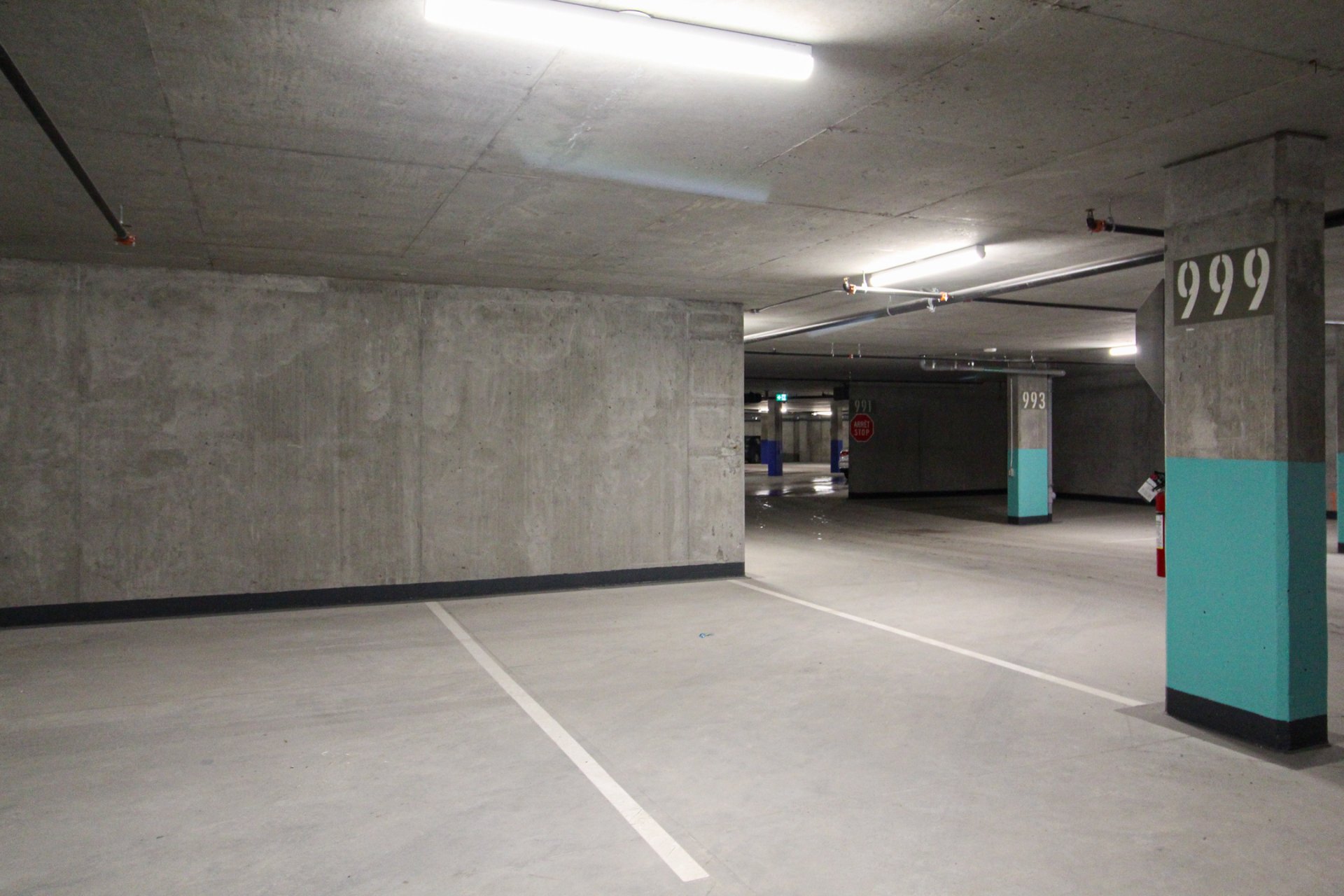 Photo - Parking