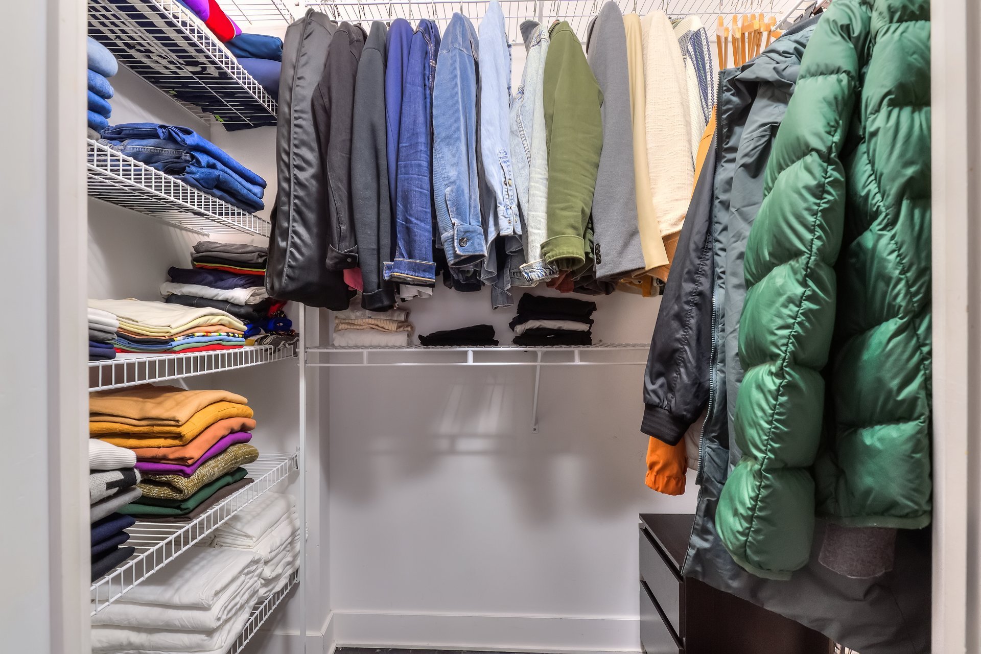 Photo - Penderie (Walk-in)