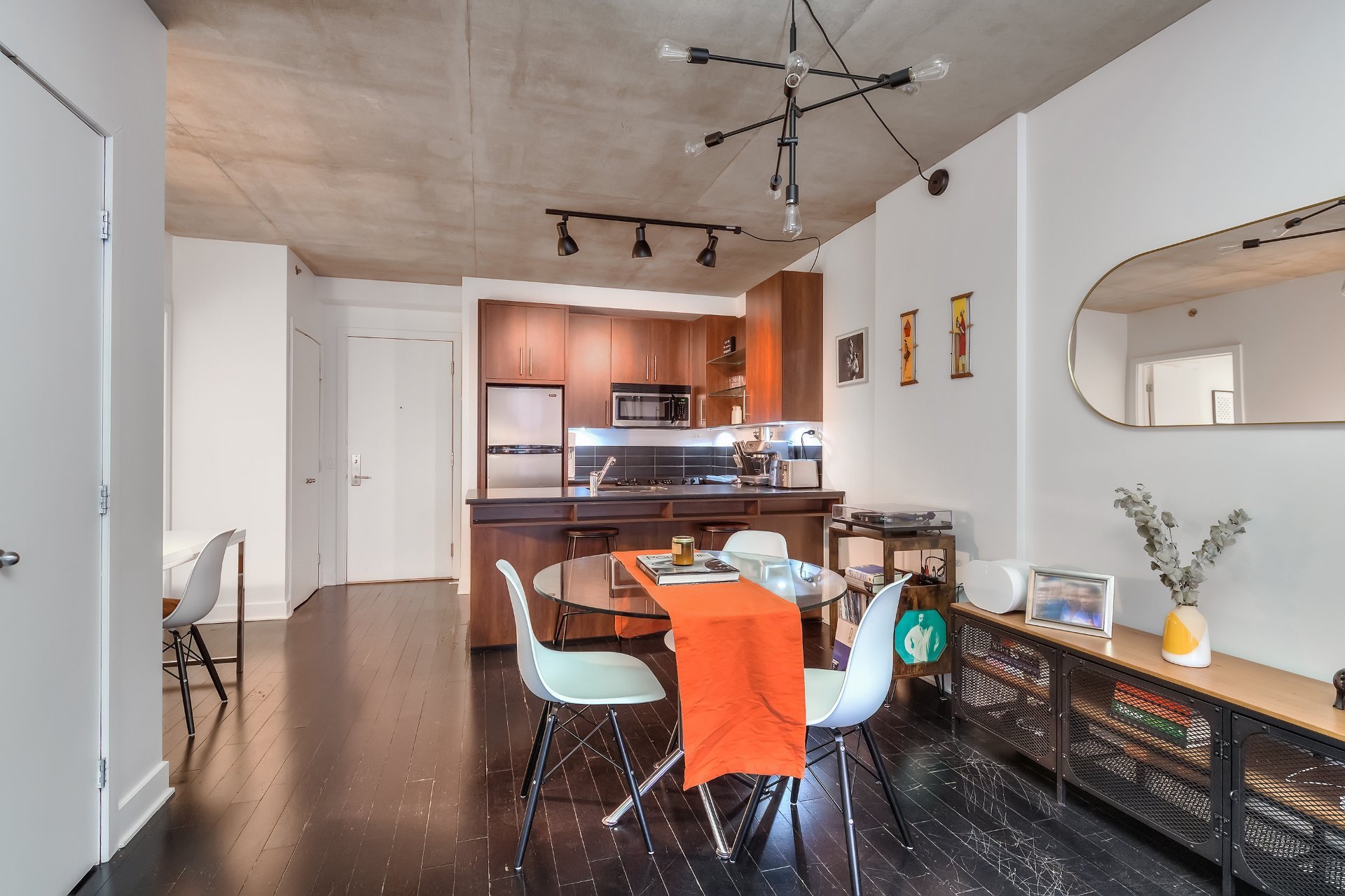 Photo - Salle à manger